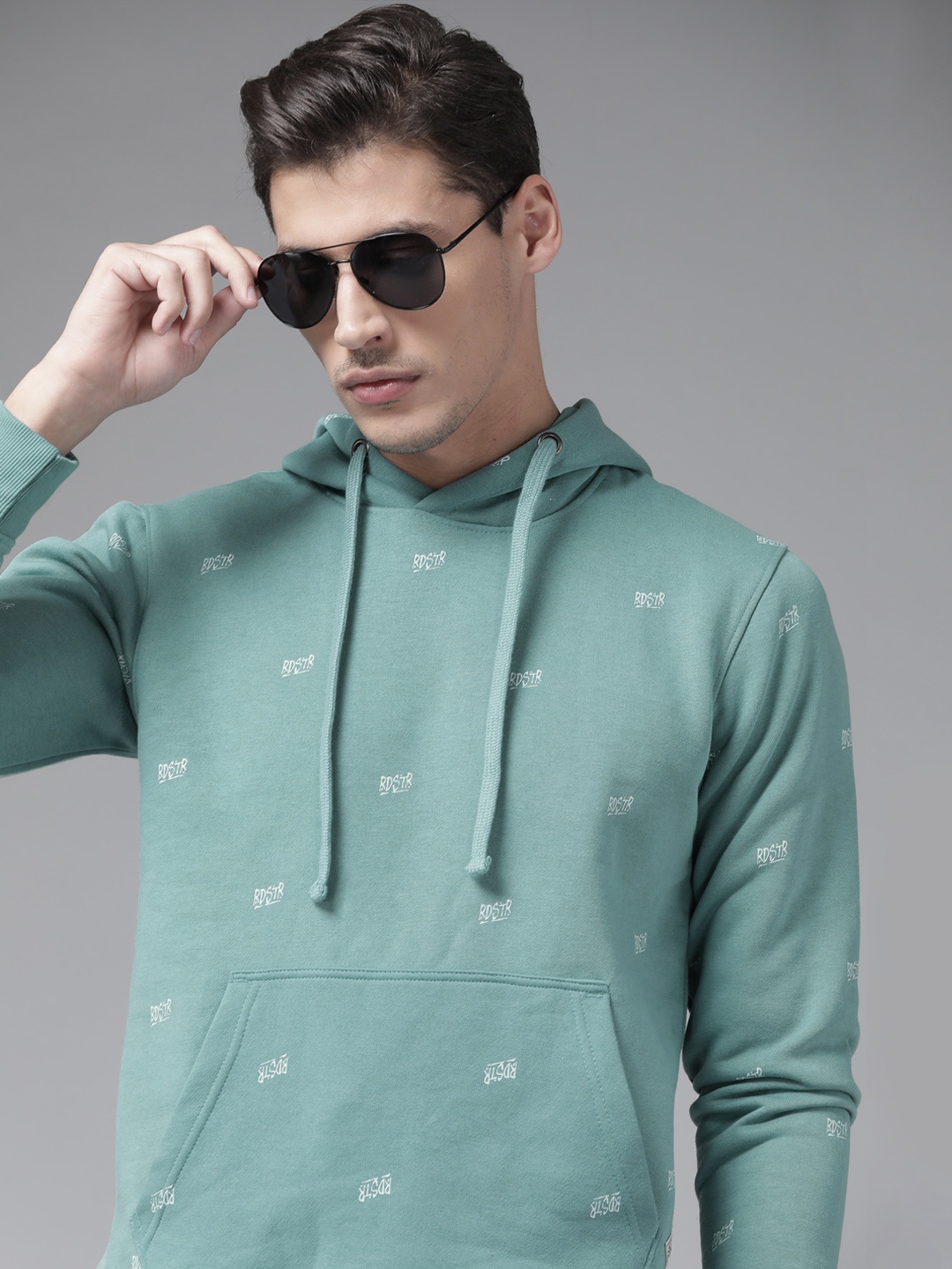 

Roadster Men Blue & White Brand Logo Printed Hooded Sweatshirt