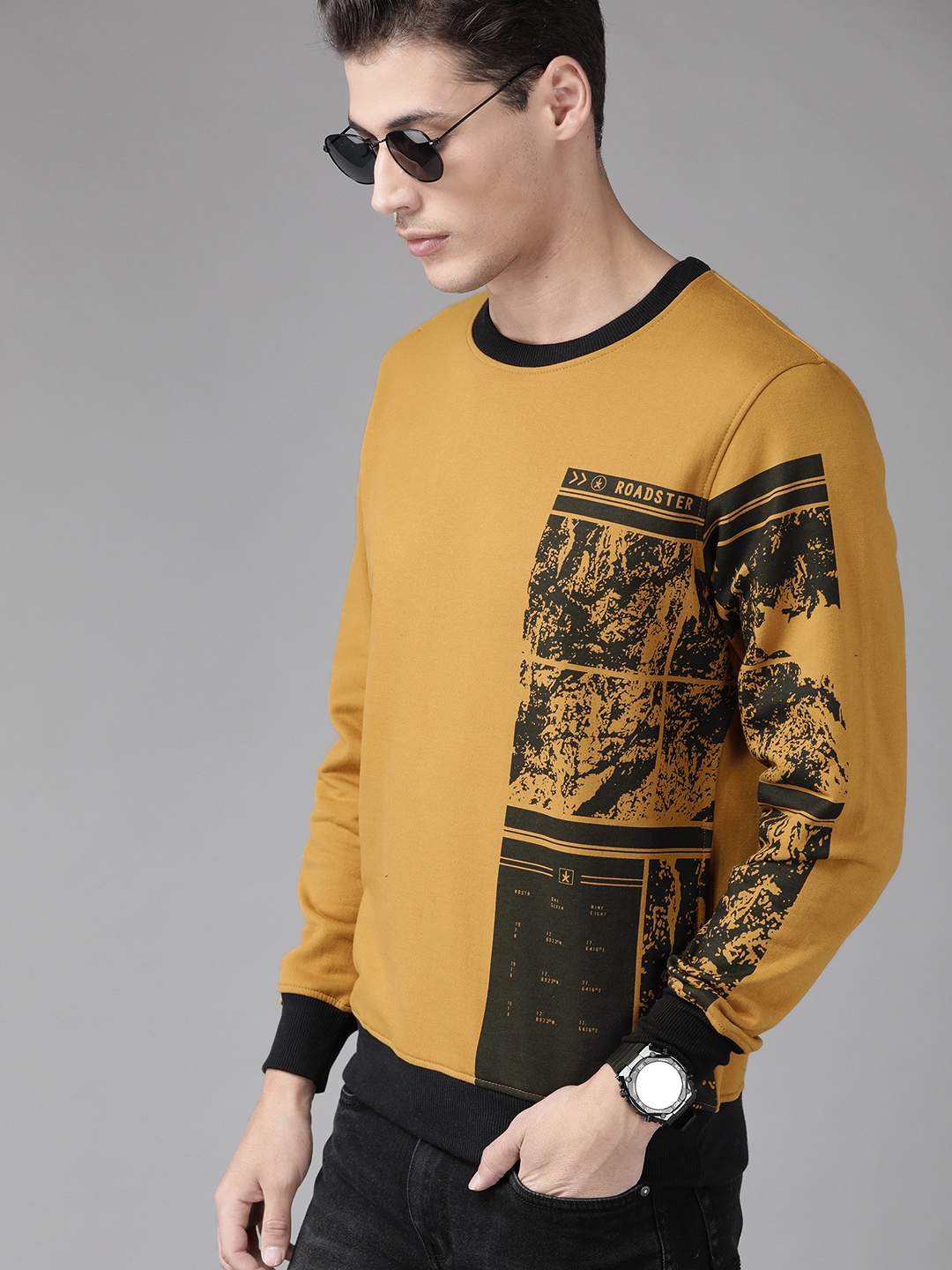 

Roadster Men Mustard Yellow Printed Sweatshirt