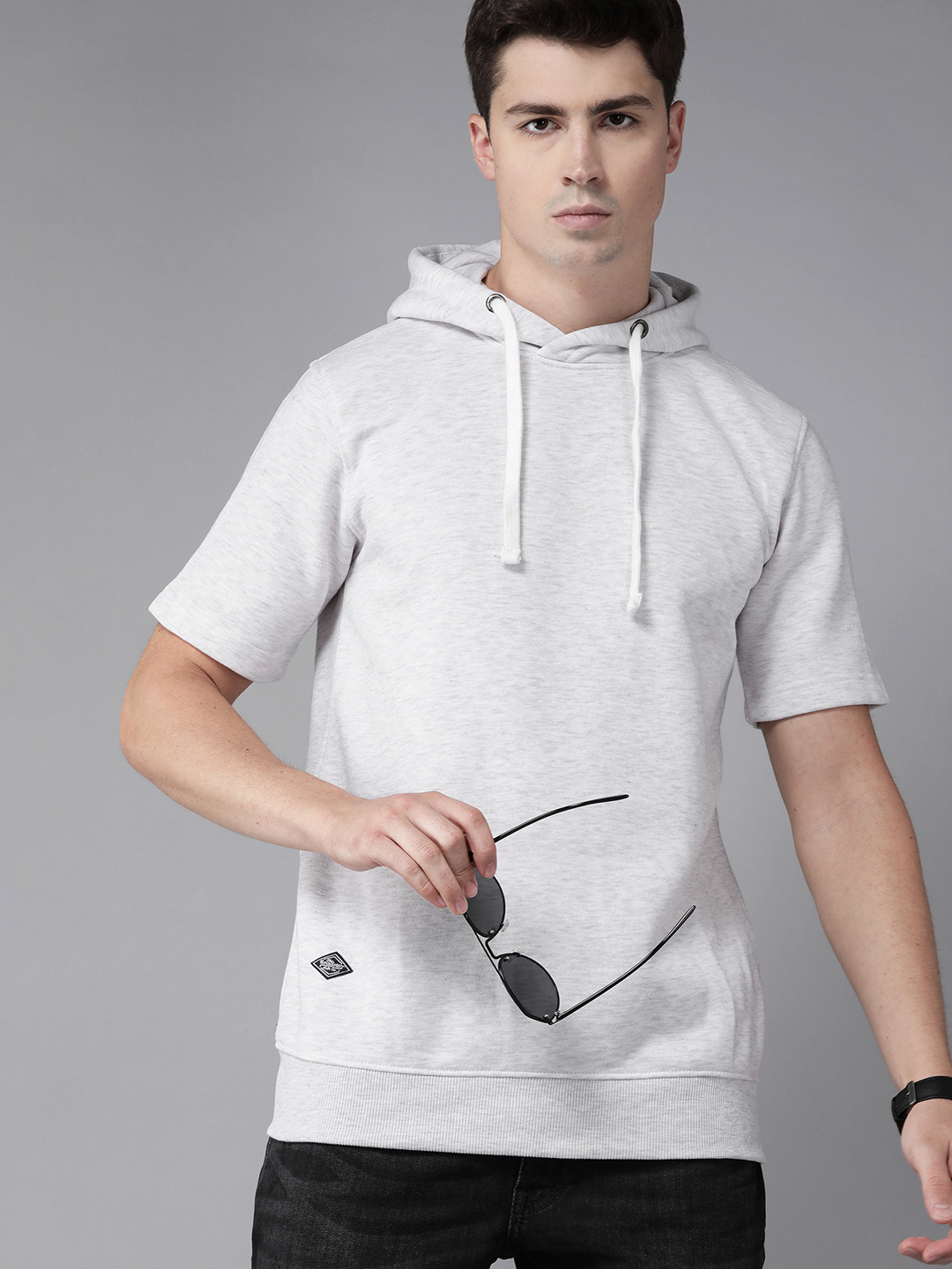 

Roadster Men Grey Melange Hooded Sweatshirt