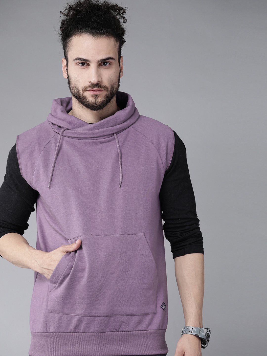 

Roadster Men Purple Solid Sweatshirt