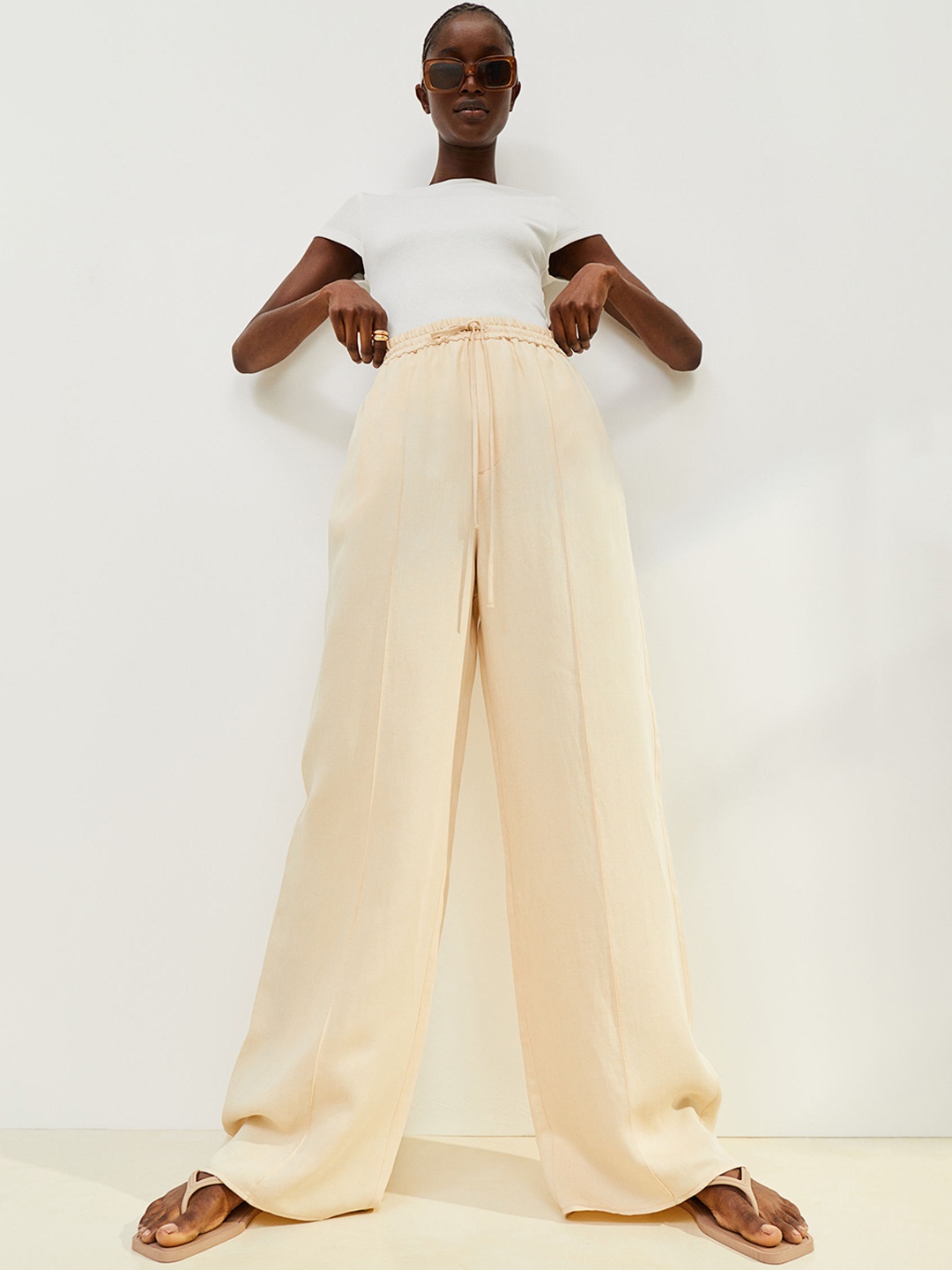 

H&M Women Beige Wide Lyocell-Blend Trousers