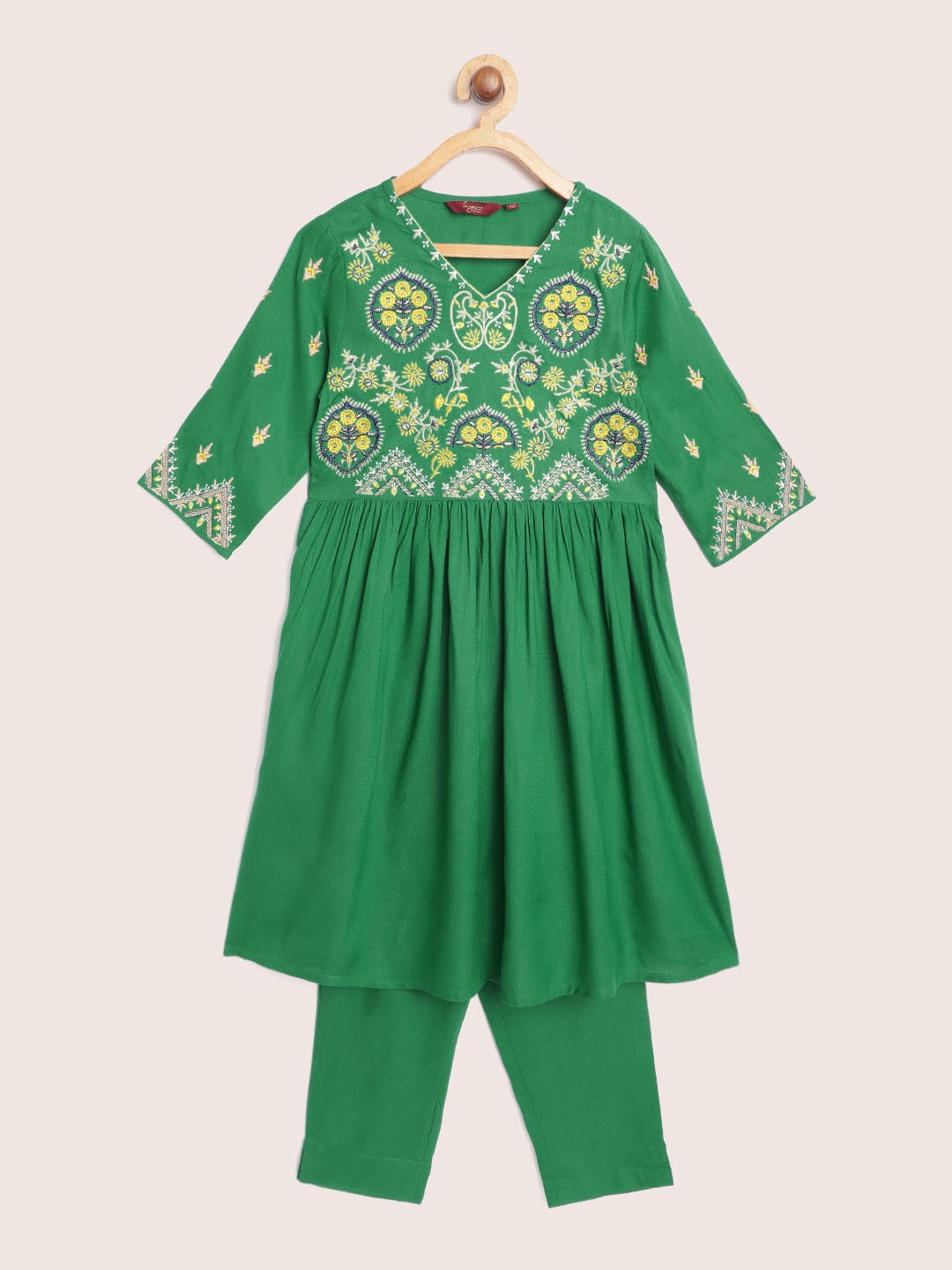 

Sangria Girls Green & Mustard Yellow Ethnic Yoke Design Pleated Anarkali Kurta Palazzos