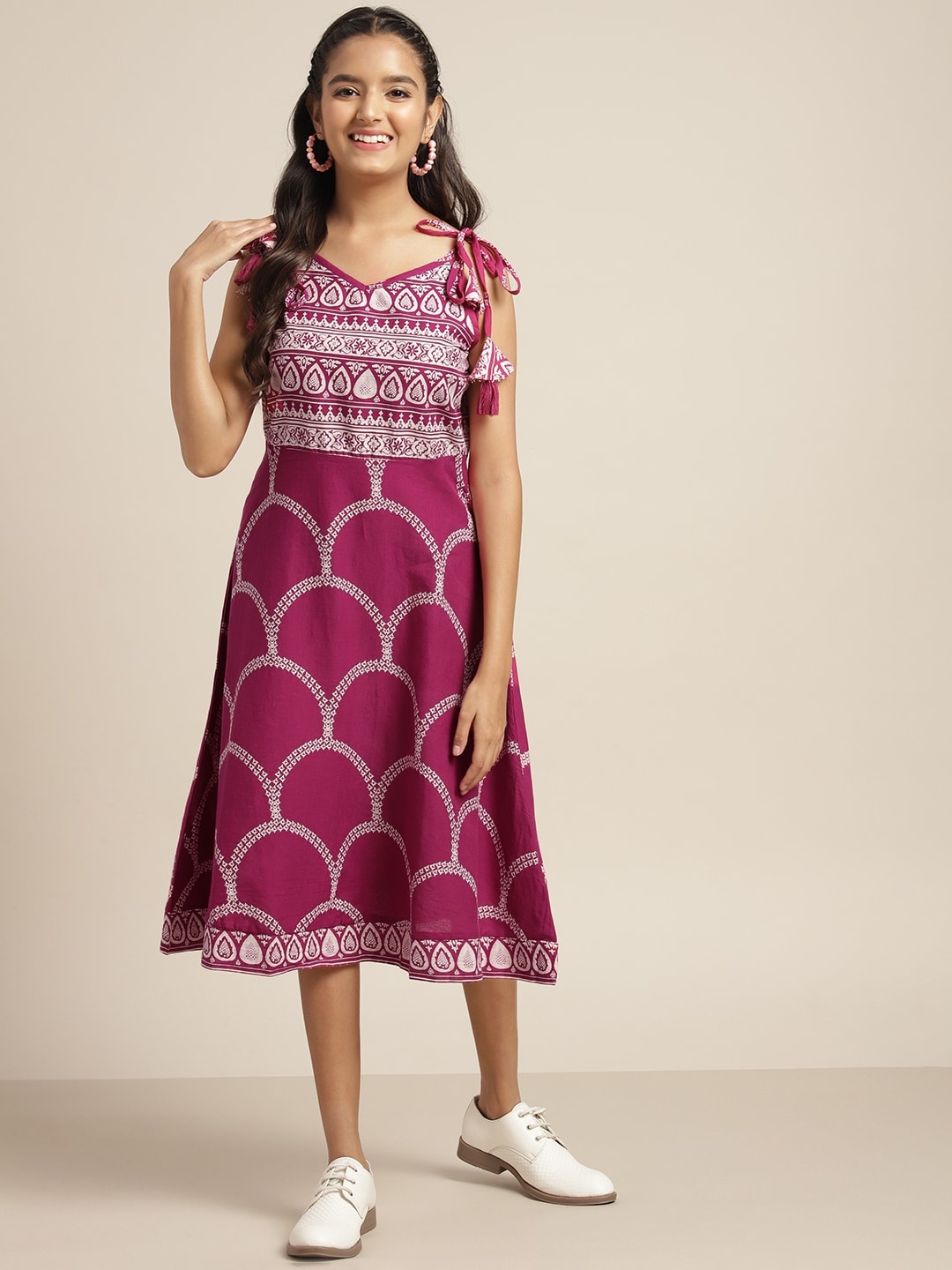 

Sangria Girls Red & White Ethnic Print Fit & Flare Dress