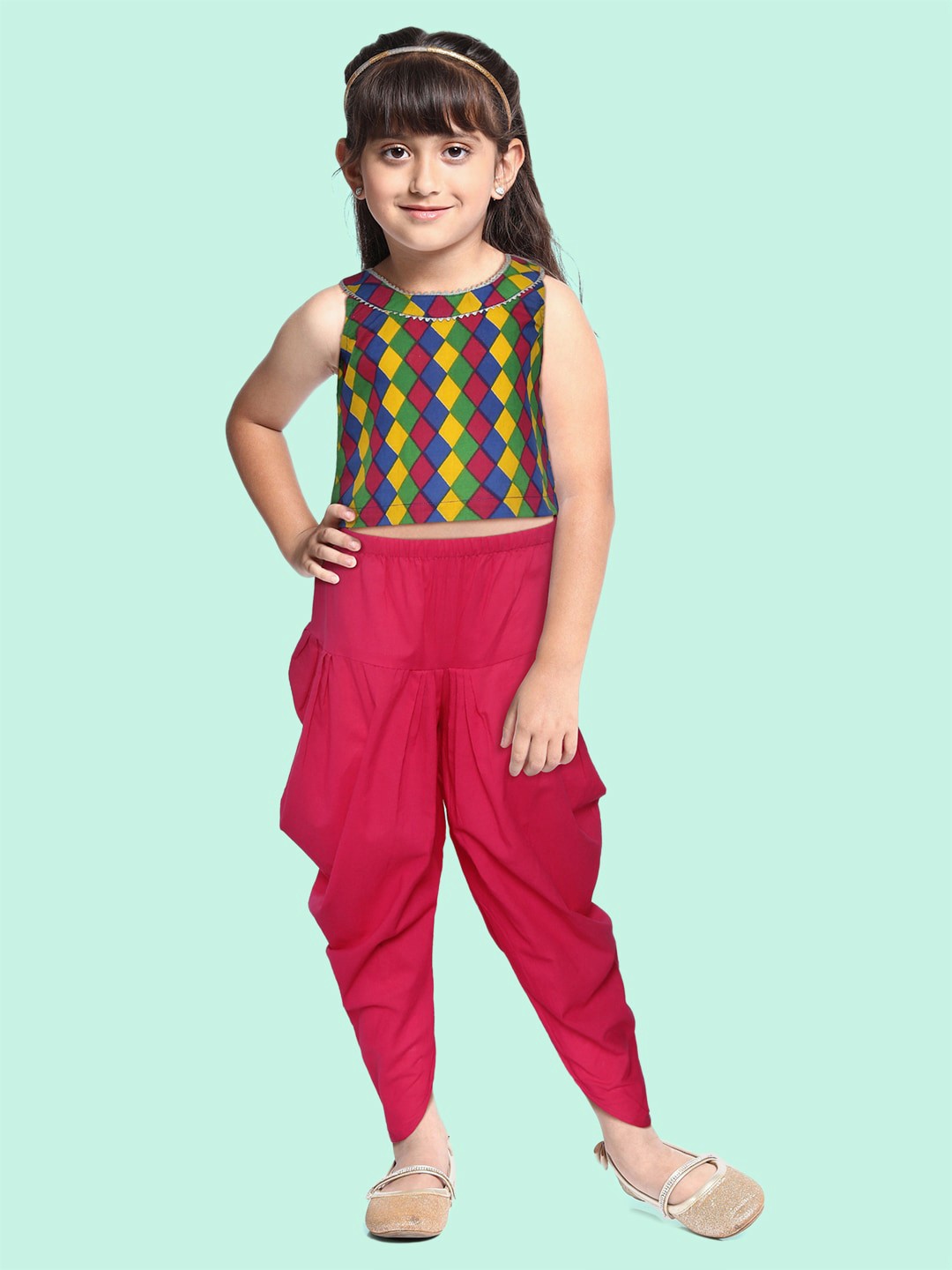 

Sangria Girls Green & Fuchsia Pink Printed Pure Cotton Top with Dhoti Pants