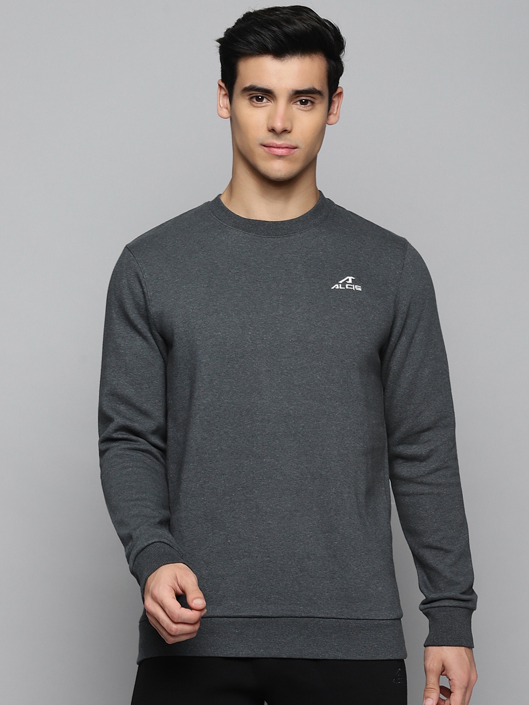 

Alcis Men Charcoal Grey Solid Cotton Sweatshirt