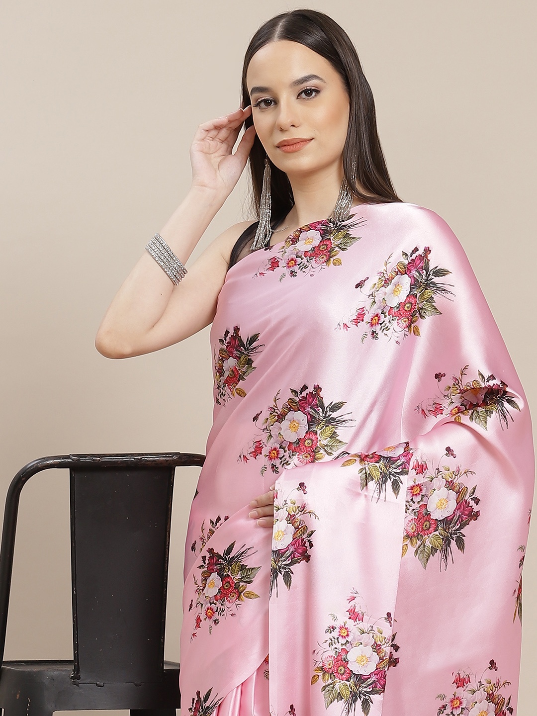 

Anouk Pink & Green Floral Printed Satin Saree