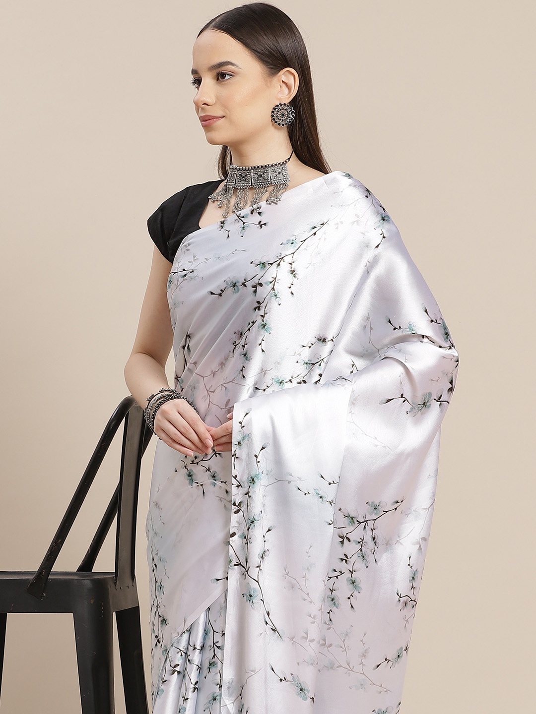 

Anouk Women Off White & Green Floral Print Satin Saree