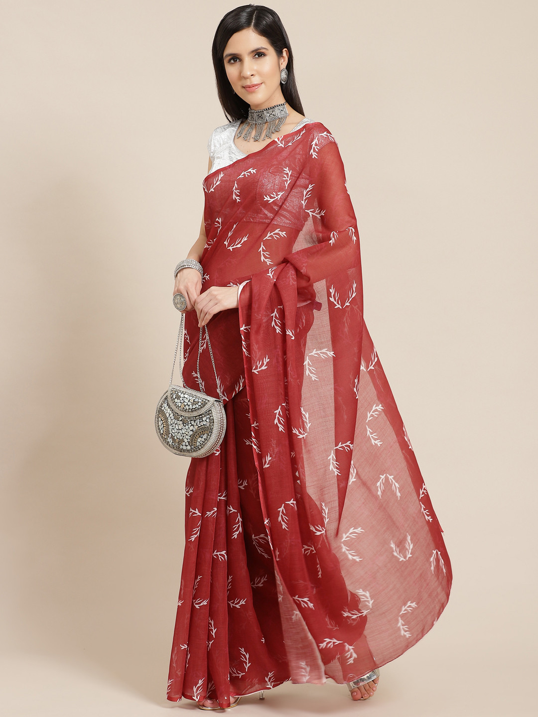 

Anouk Rust Red & White Floral Print Saree