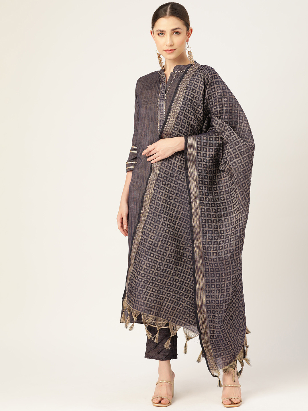 

VAABA Women Navy Blue & Grey Gotta Patti Kurta with Trousers & Dupatta
