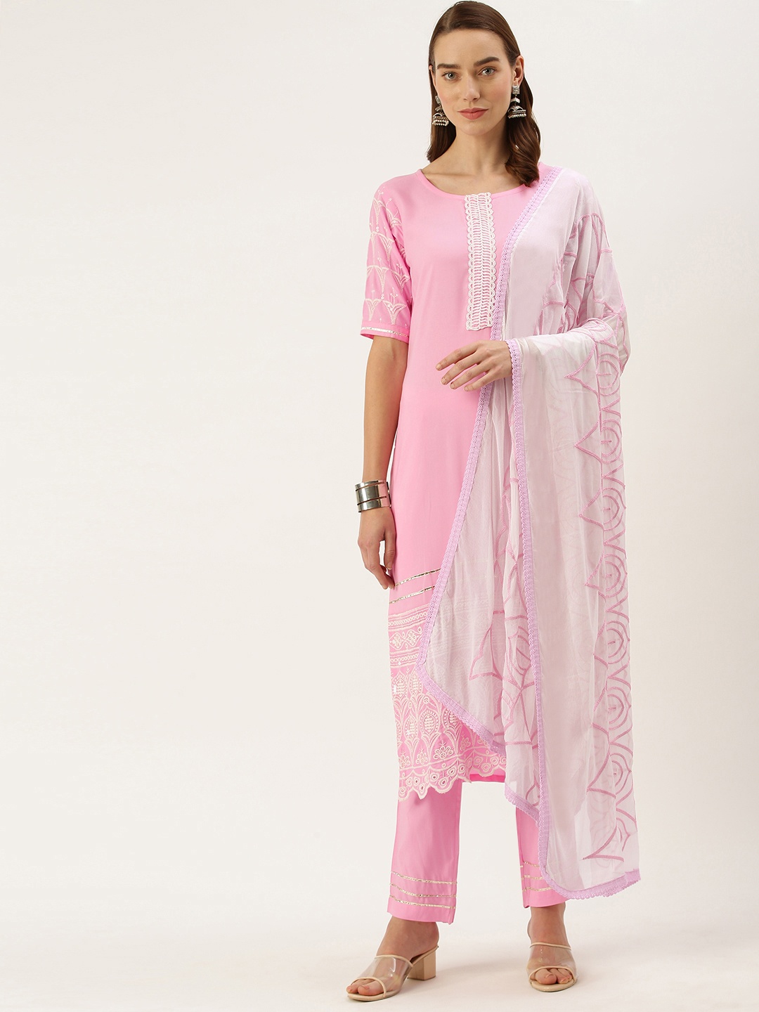 

VAABA Women Pink& White Embroidered Gotta Patti Kurta with Trousers & Dupatta
