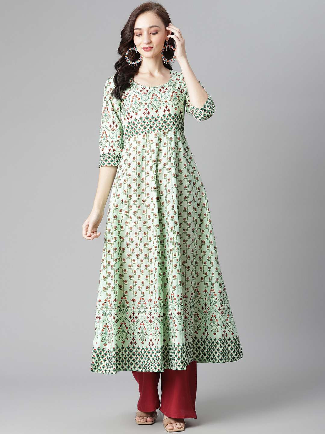 

Poshak Hub Women Green & Red Ethnic Motifs Printed Pastels Pure Cotton Kurta