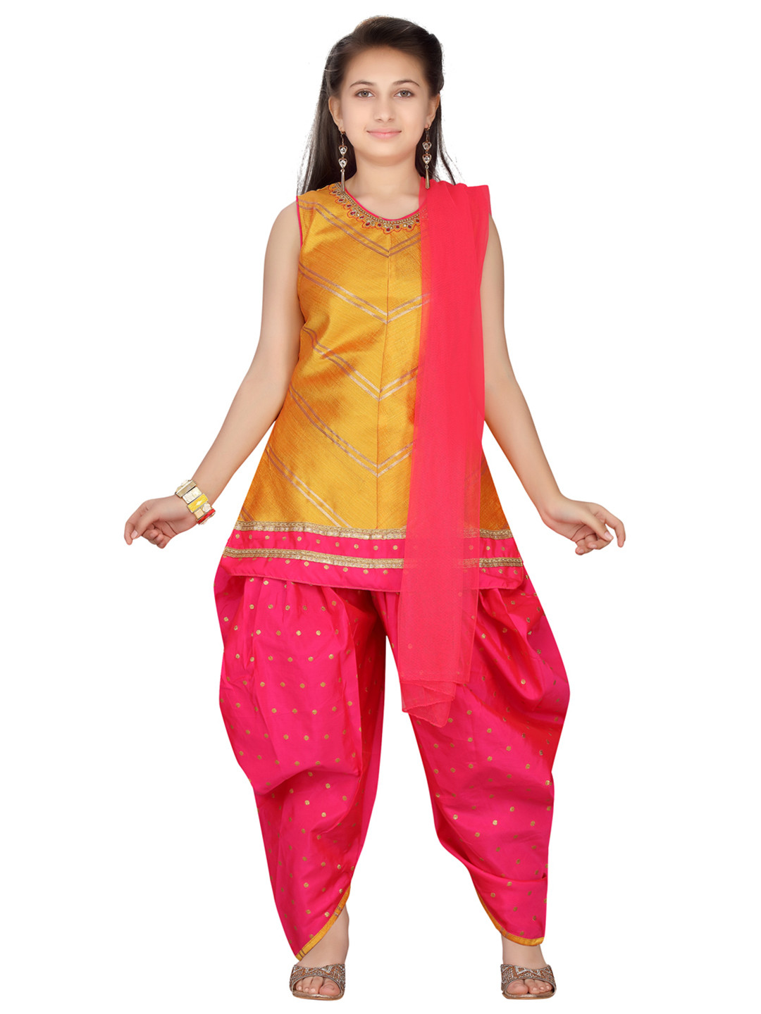 

Aarika Girls Yellow & Pink Woven Design Kurti with Salwar & Dupatta