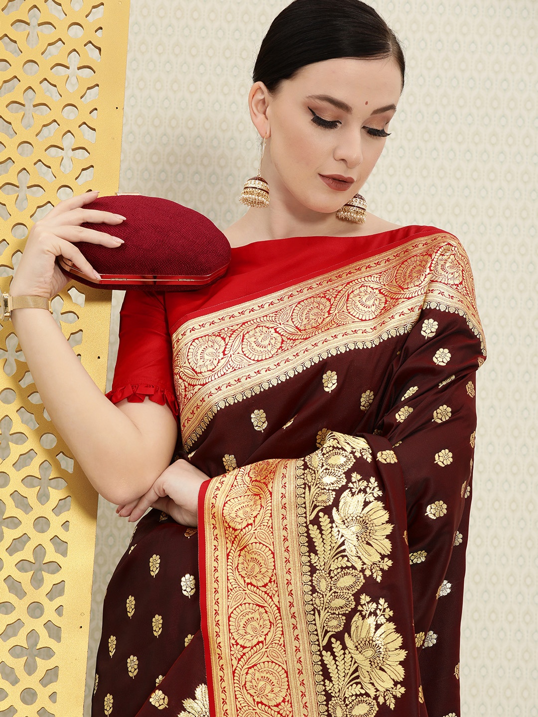 

House of Pataudi Burgundy & Gold-Toned Floral Zari Silk Blend Banarasi Saree