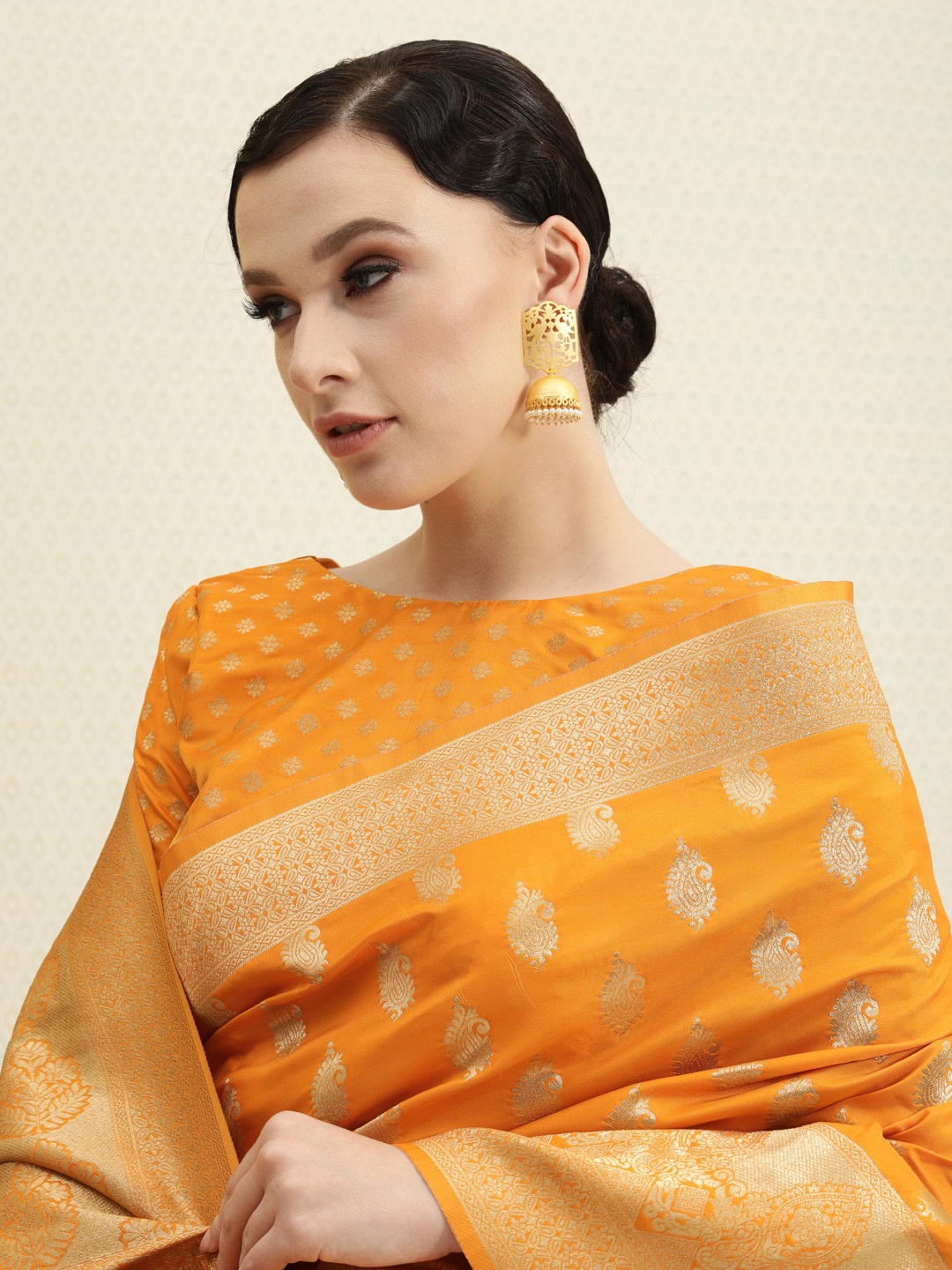 

House of Pataudi Mustard & Gold-Toned Ethnic Motifs Zari Silk Blend Banarasi Saree