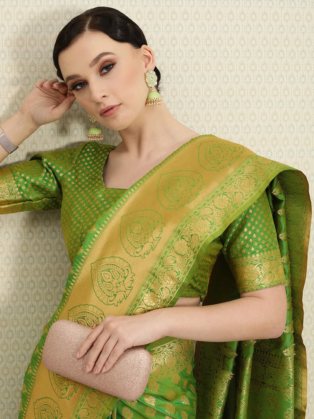 

House of Pataudi Green Ethnic Motifs Zari Silk Blend Banarasi Saree