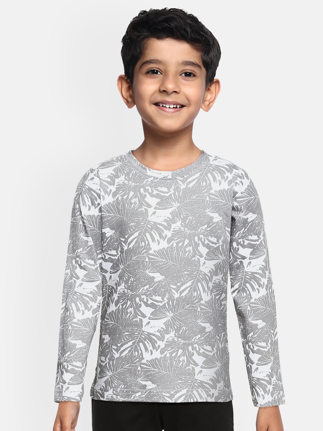 Urbano Juniors Boys White & Grey Floral Printed Slim Fit Outdoor T-shirt