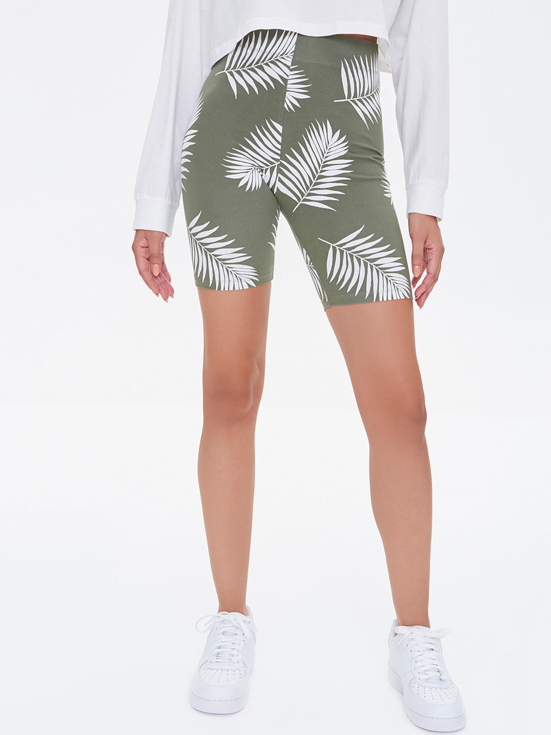 

FOREVER 21 Women Olive And White Tropical Printed Mid-Rise Sports Shorts
