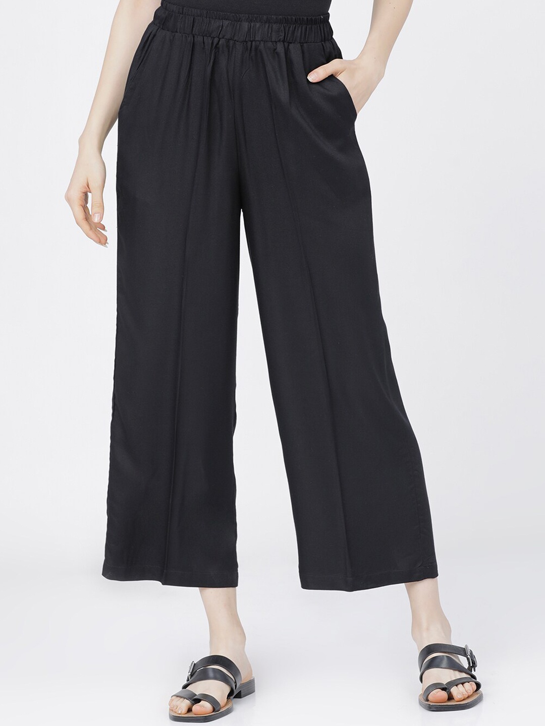 

Tokyo Talkies Women Black Slim Fit Parallel Trousers