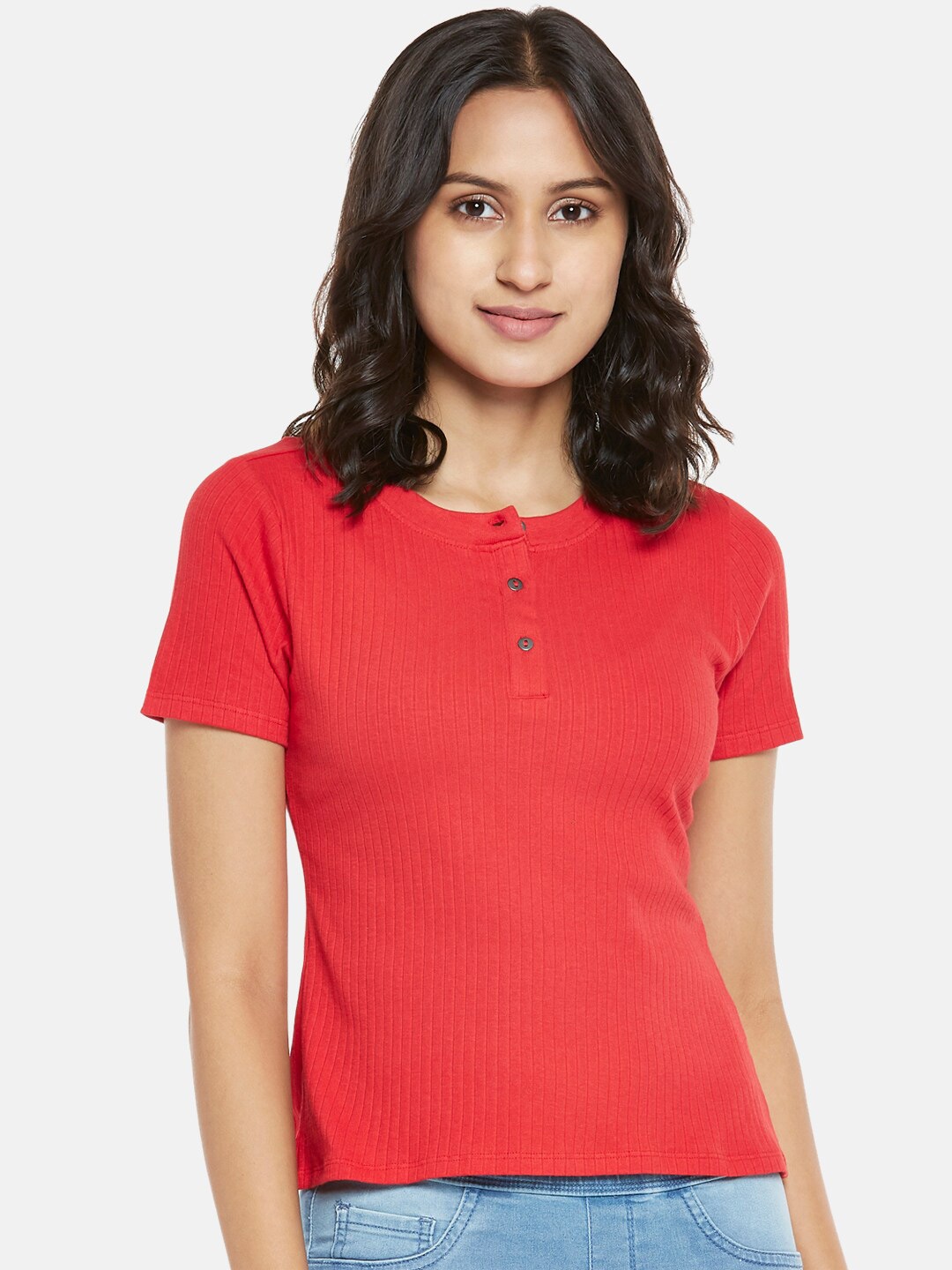 

People Women Red Solid Regular Top