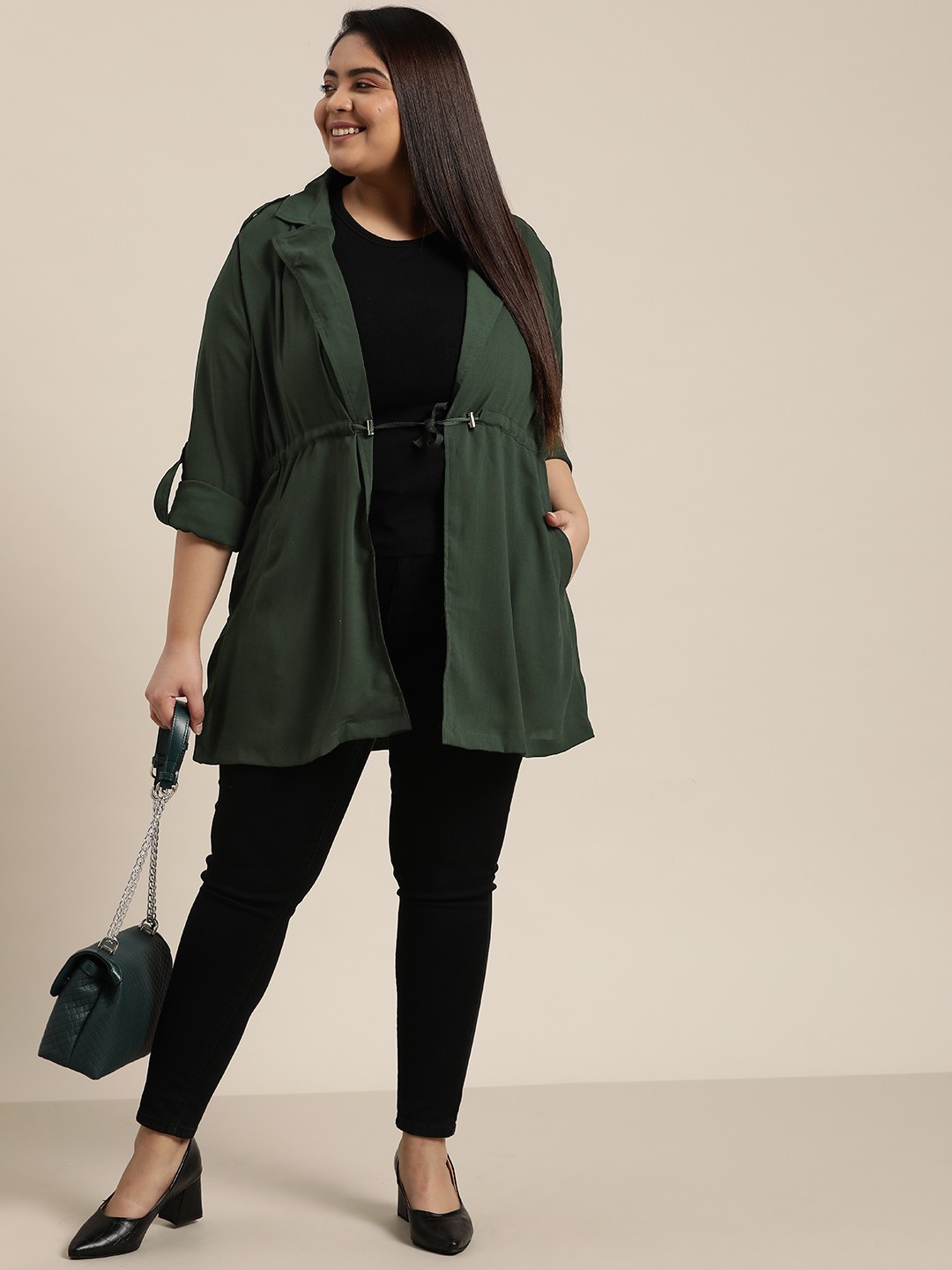 

Sztori Women Plus Size Green Solid Tie-Up Shrug