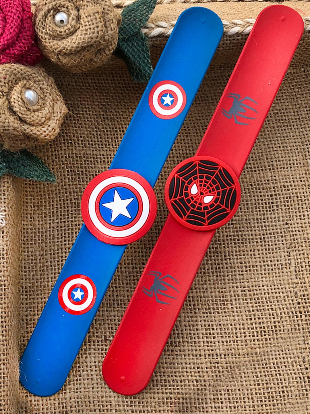 

TIED RIBBONS Kids Multicoloured Set of 2 Rakhi Spiderman & Captain America Combo Pack, Multi