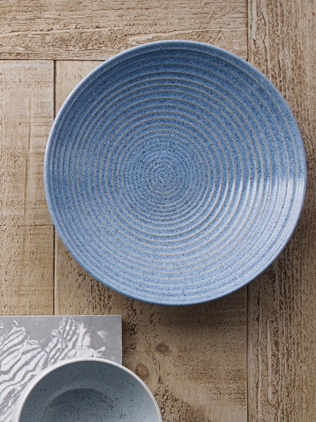 

Denby Blue 1 Pieces Handcrafted Textured Stoneware Glossy Bowl