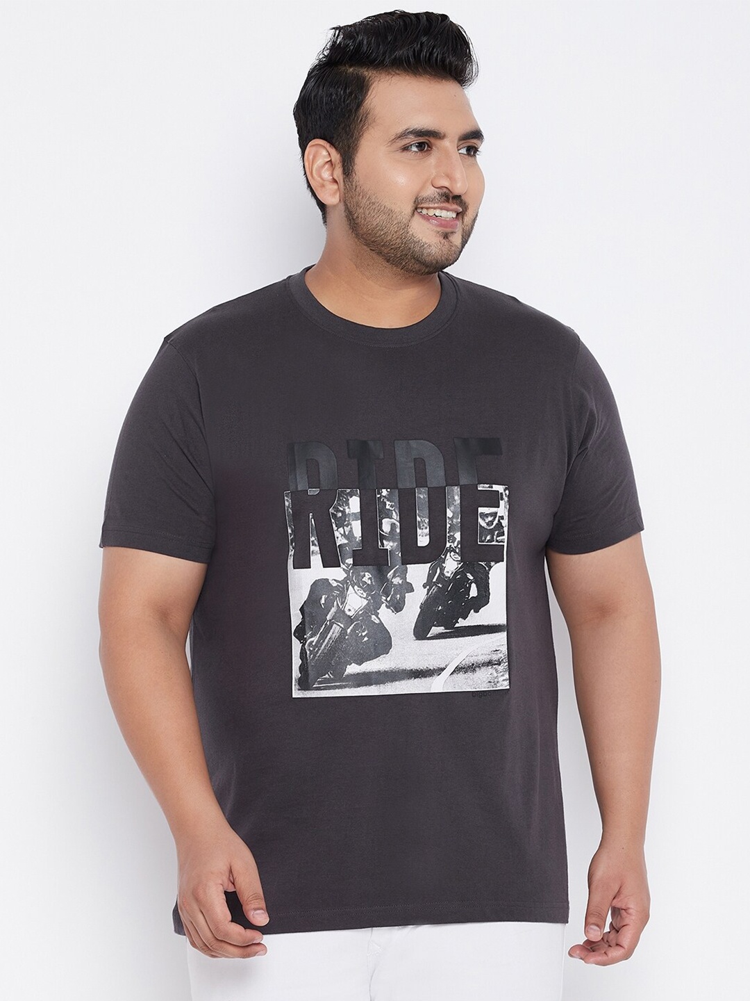 

bigbanana Men Plus Size Grey Printed Cotton Pure Cotton T-shirt