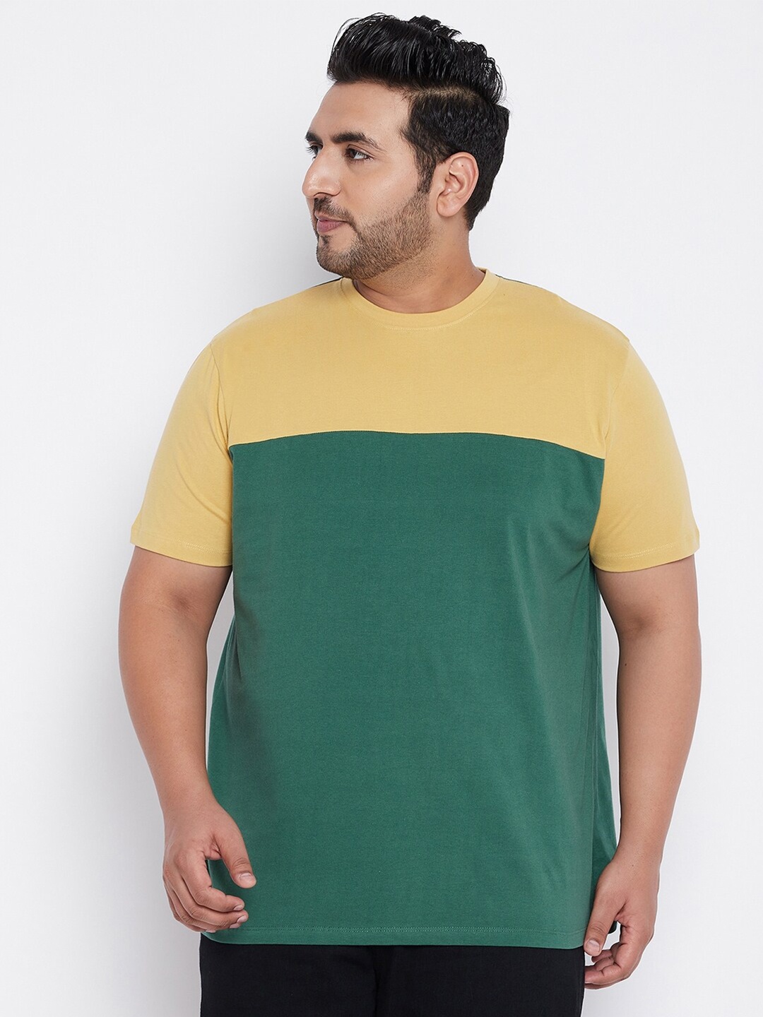 

bigbanana Men Green Yellow Colourblocked Pure Cotton T-shirt