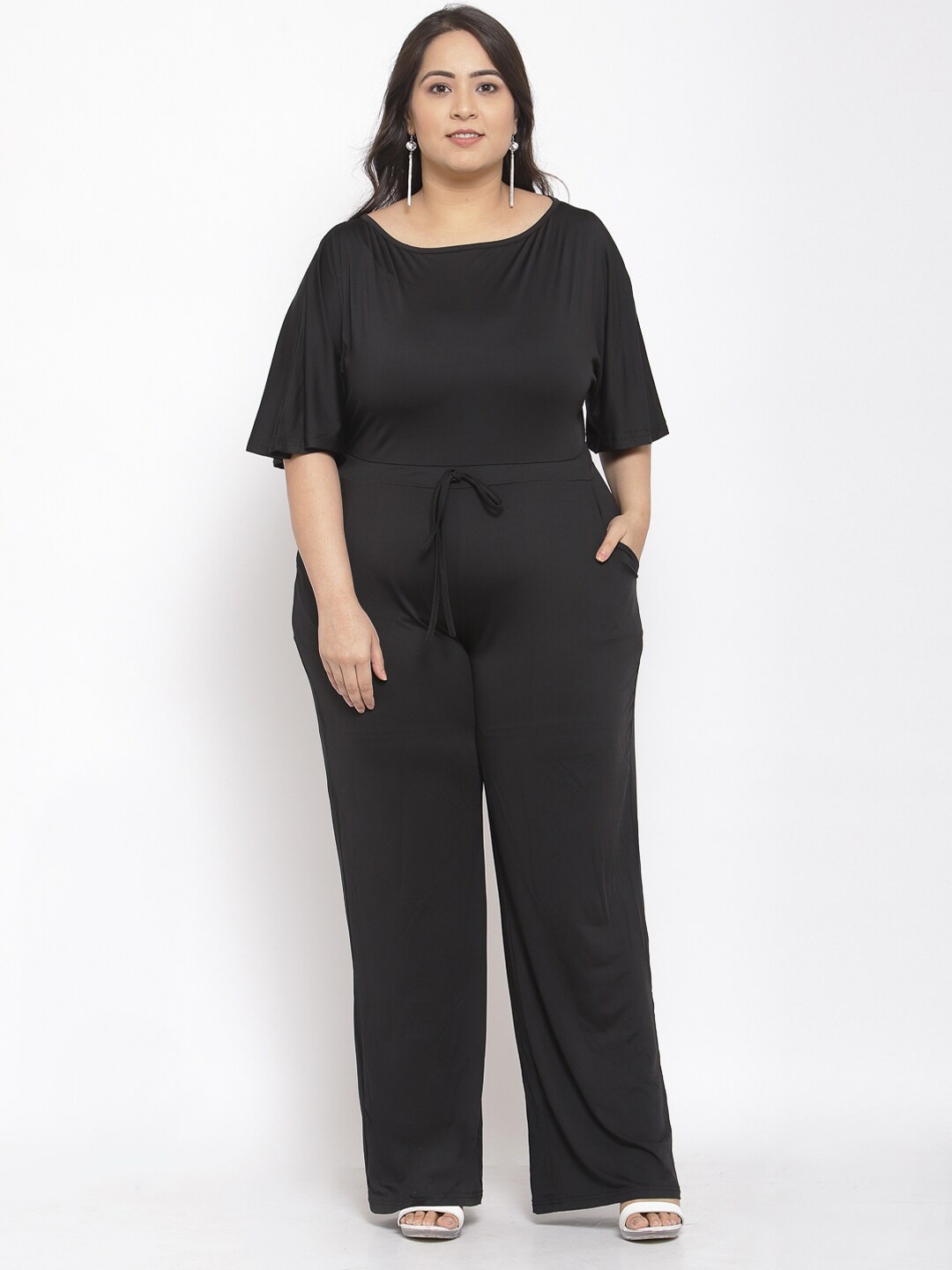 

Iki chic Women Black Round Neck Solid Culotte Jumpsuit With Waist Tie-Ups