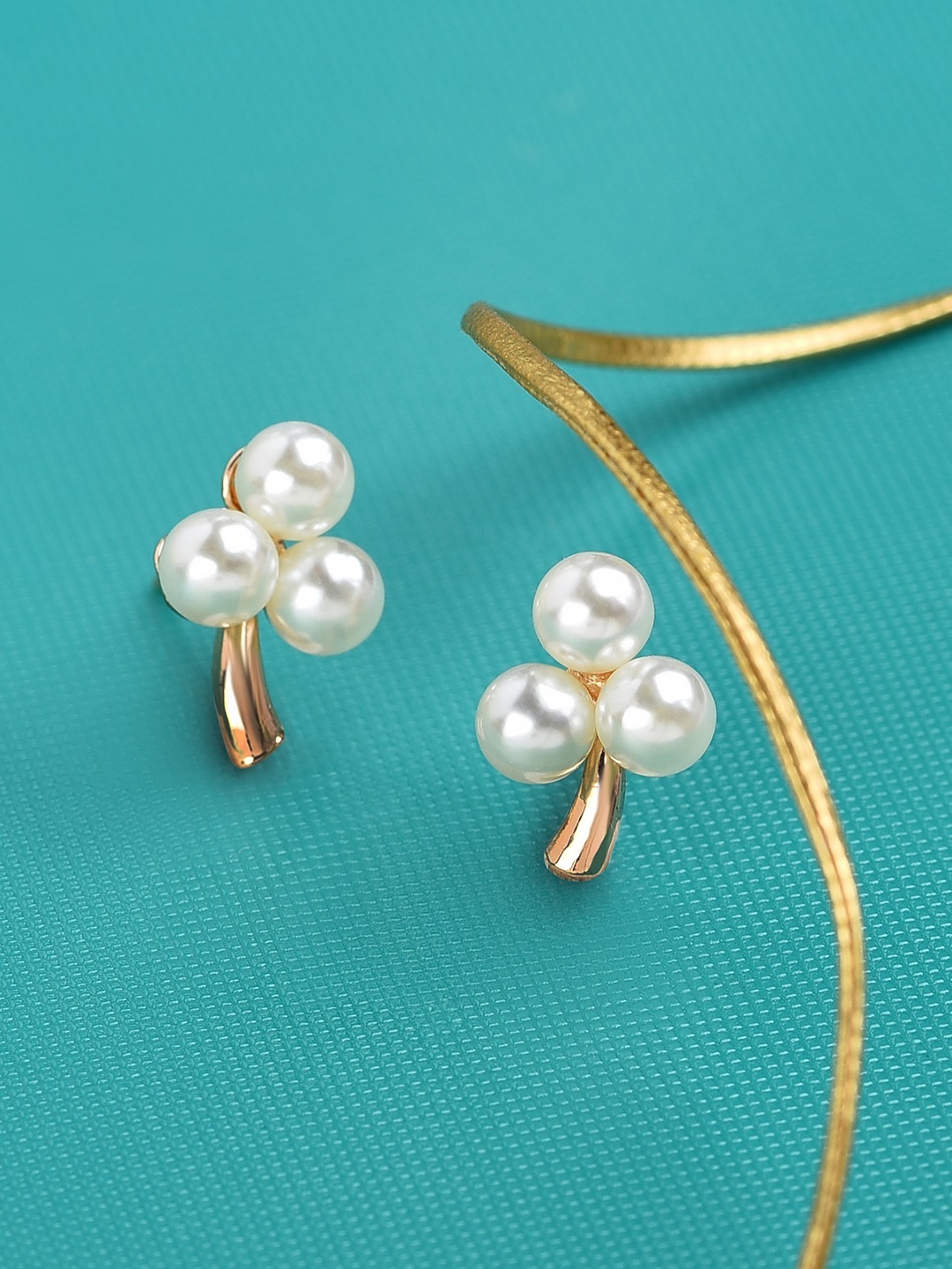 

Zaveri Pearls Rose Gold Contemporary Studs Earrings