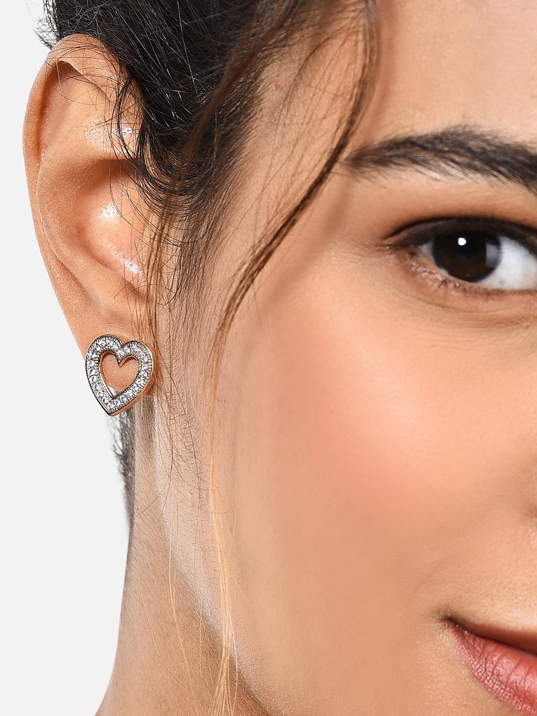 

Zaveri Pearls Rose Gold Contemporary Studs Earrings