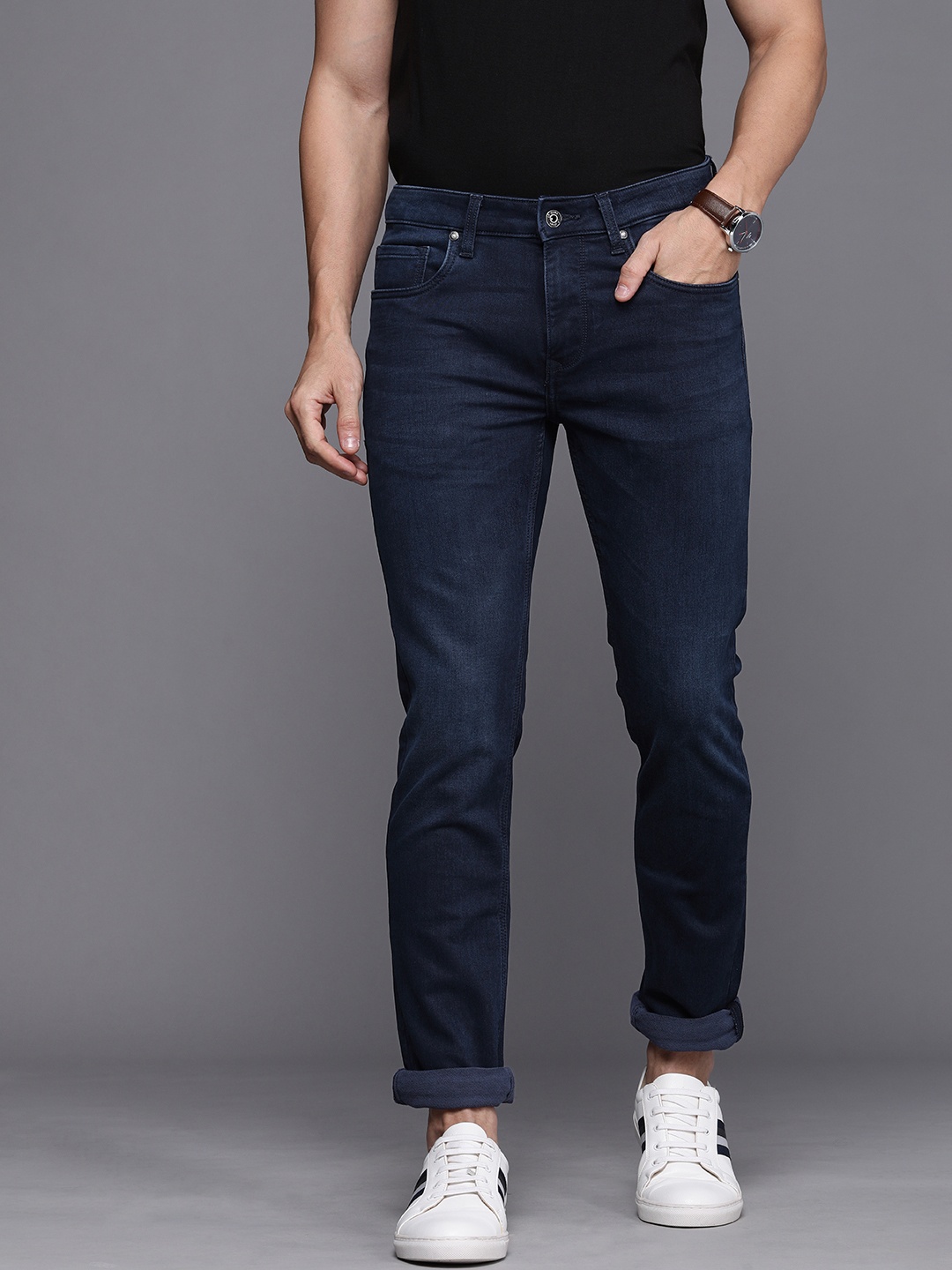 

Louis Philippe Jeans Men Blue Slim Fit Light Fade Stretchable Jeans