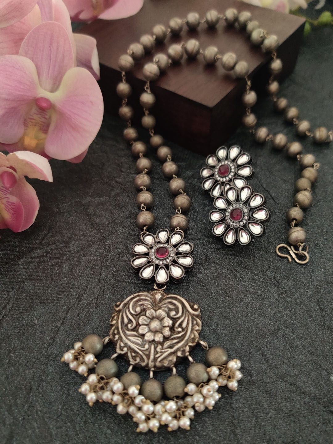 

Binnis Wardrobe Silver-Plated Maroon German Silver Oxidised Jewellery Set