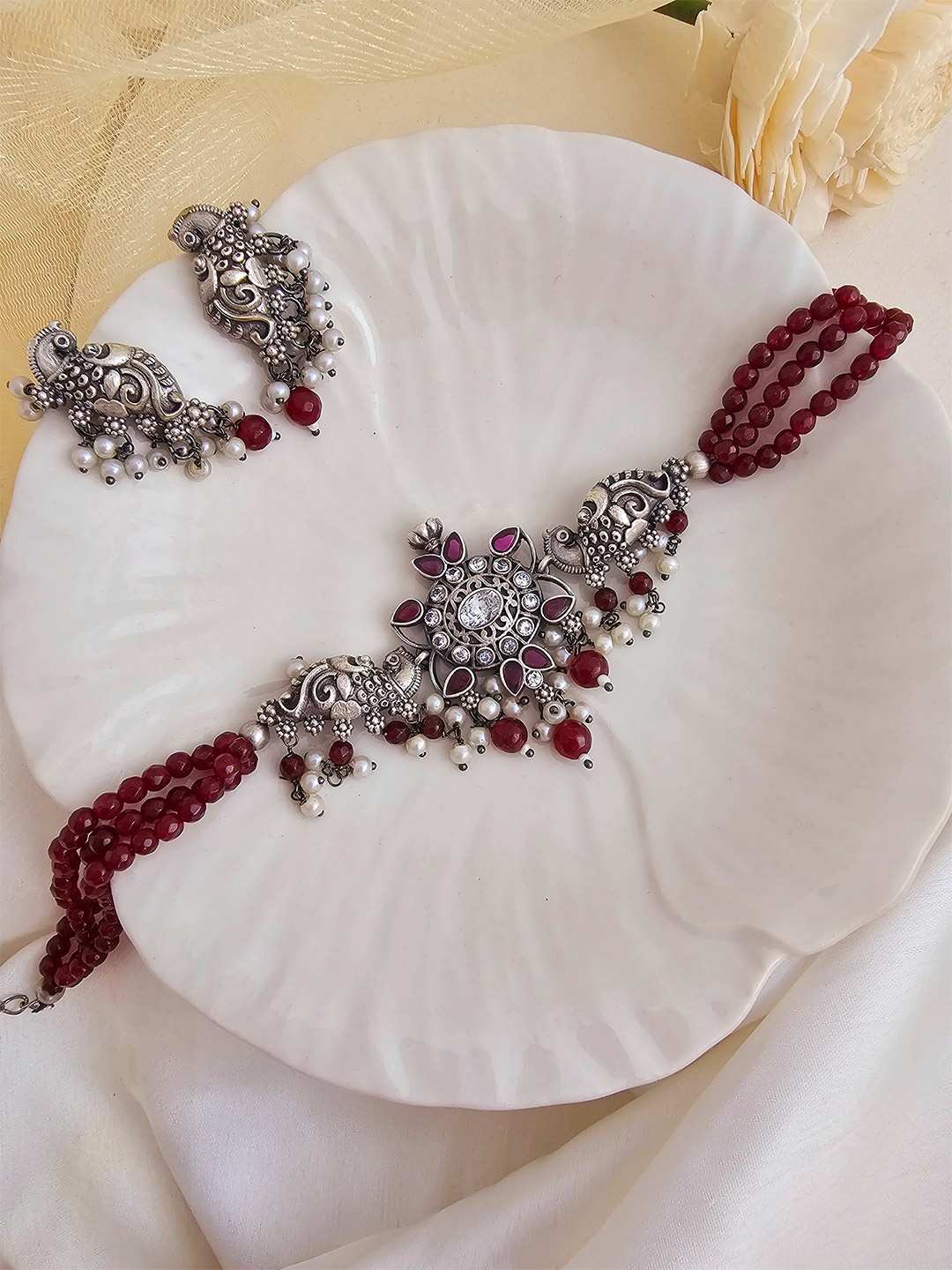 

Binnis Wardrobe Red Silver-Plated German Silver Oxidised Jewellery Set