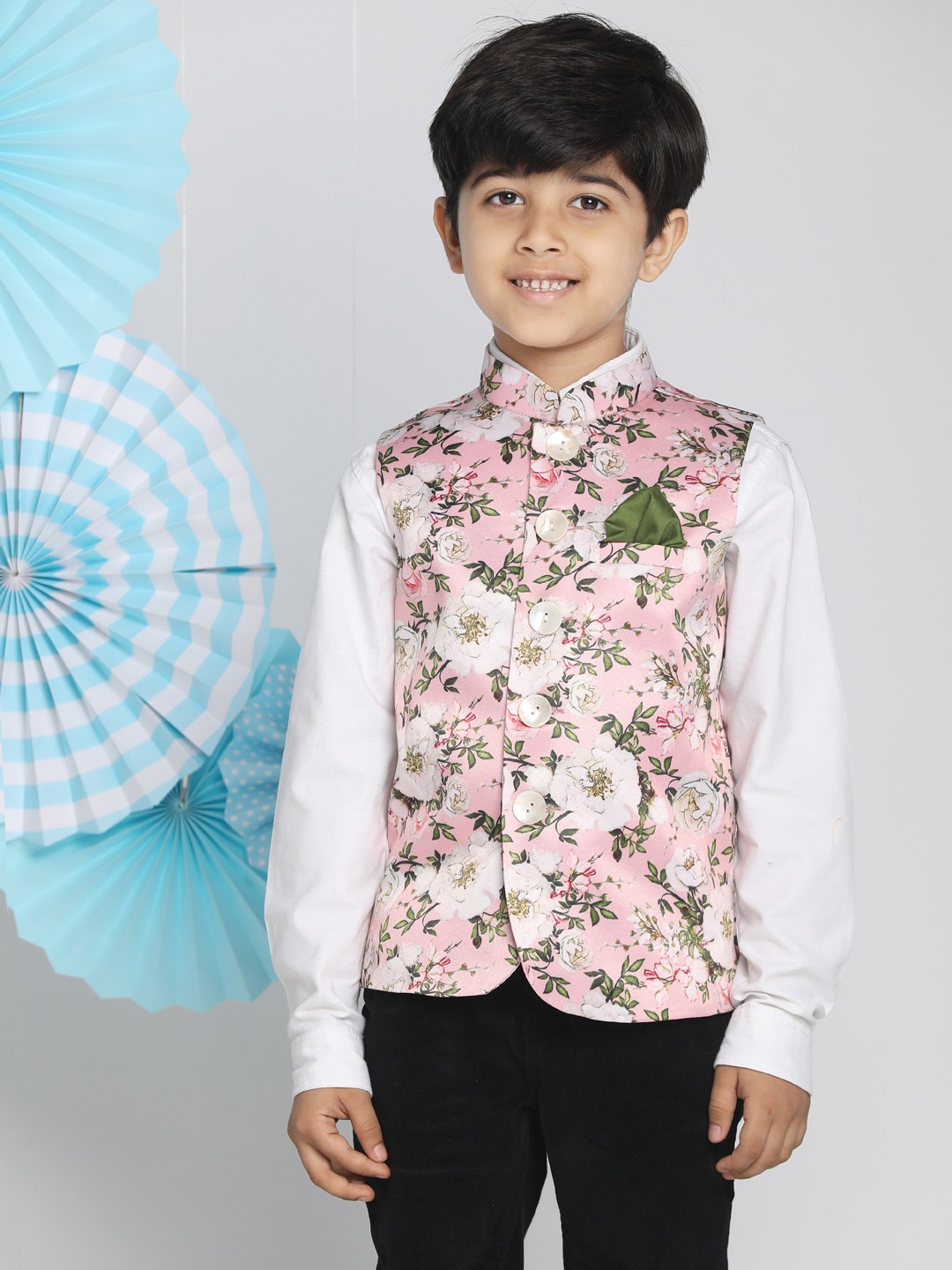 

VASTRAMAY Boys Pink & Green Floral Digital Printed Slim-Fit Nehru Jacket