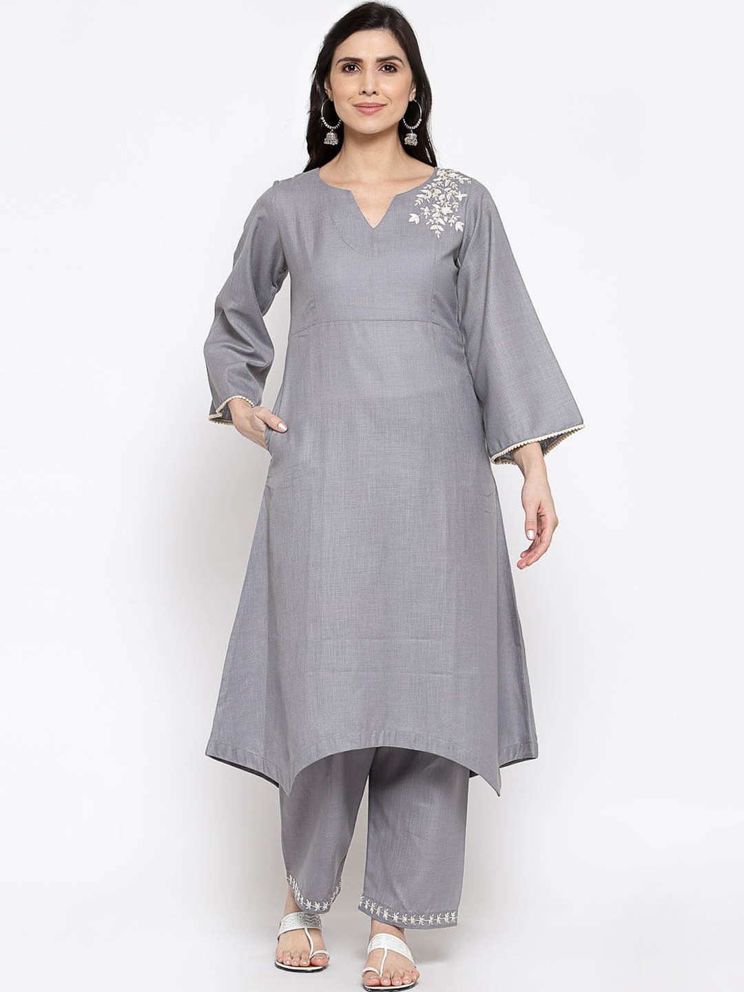 

DART STUDIO Women Grey Floral Embroidered Detail Pure Cotton Kurta with Palazzos