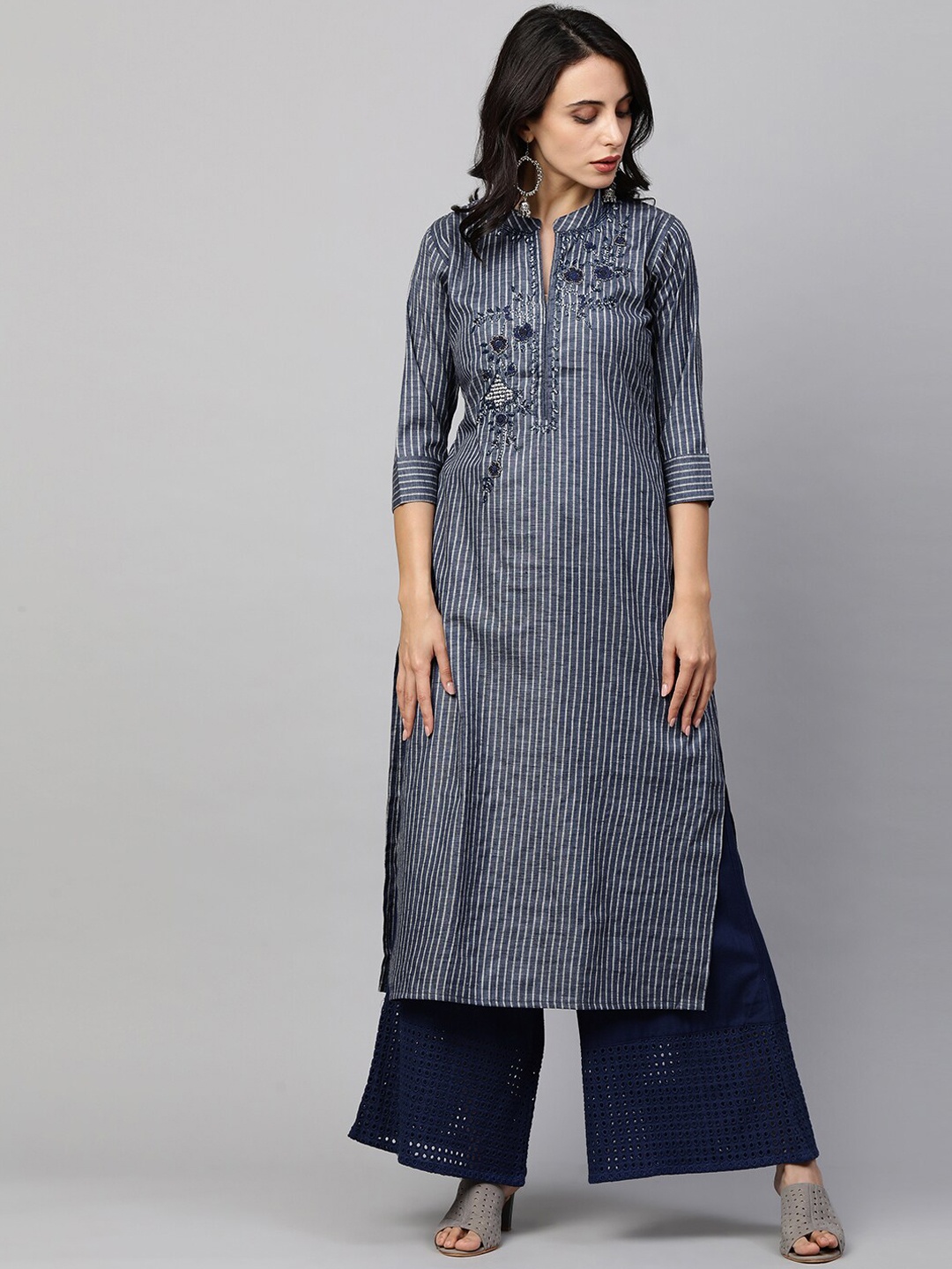 

FASHOR Women Navy Blue Striped & Embroidered Kurta