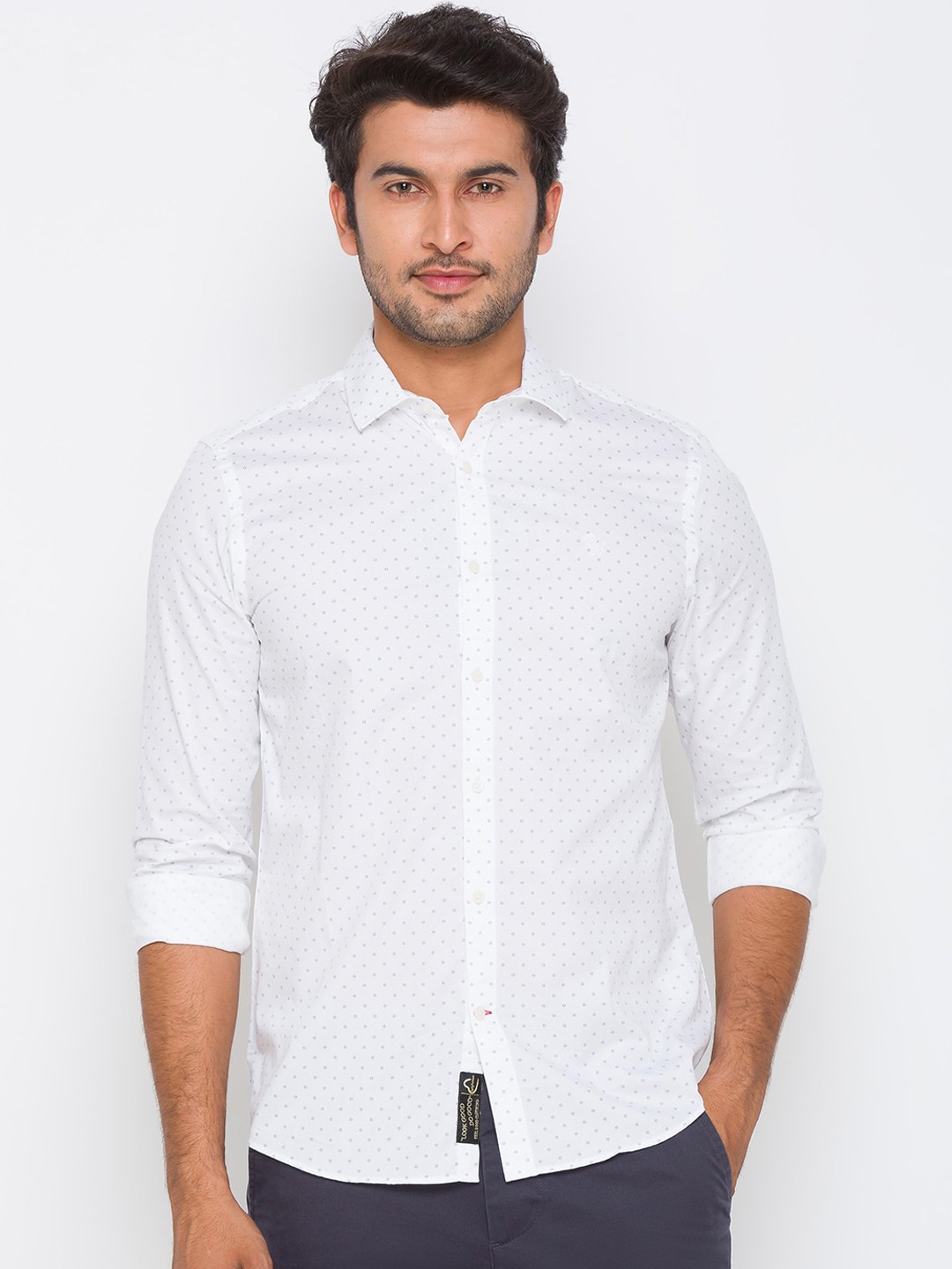 

Being Human Men White Slim Fit Ditsy Printed Casual Shirt