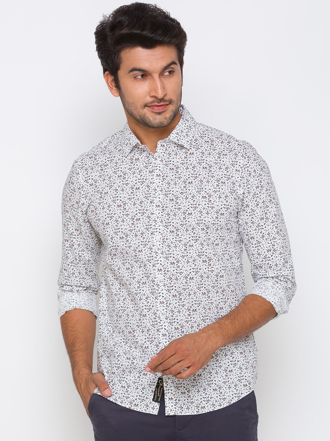 

Being Human Men White & Red Slim Fit Micro Ditsy Printed Pure Cotton Casual Shirt