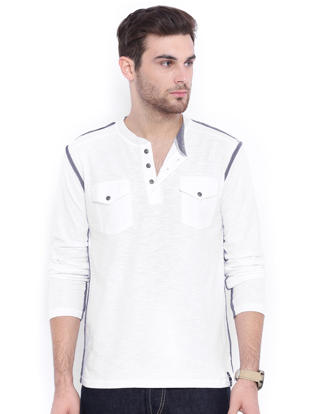 

ARISE Men White Solid Henley Neck T-shirt