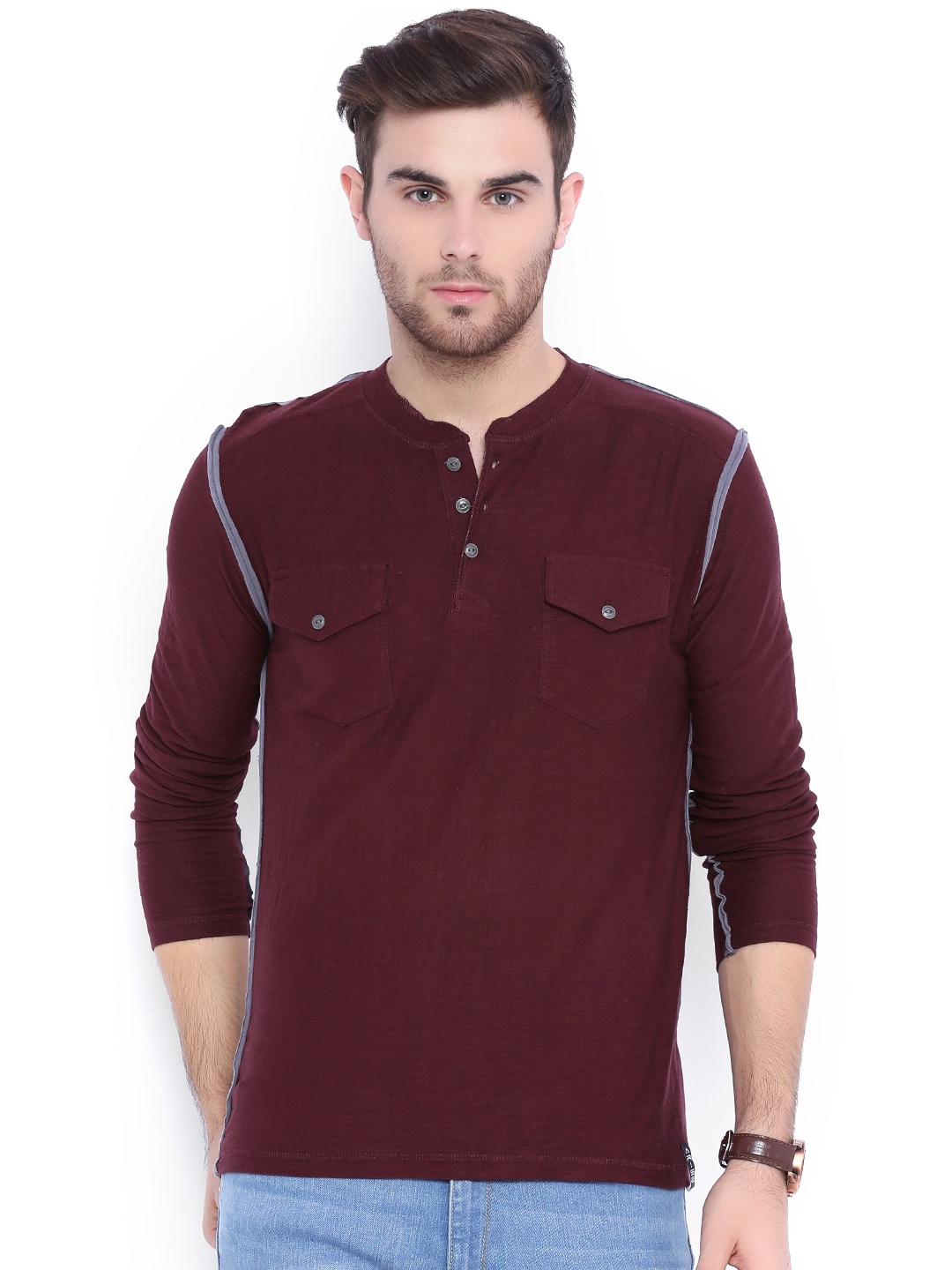 

ARISE Men Maroon Solid Henley Neck T-shirt