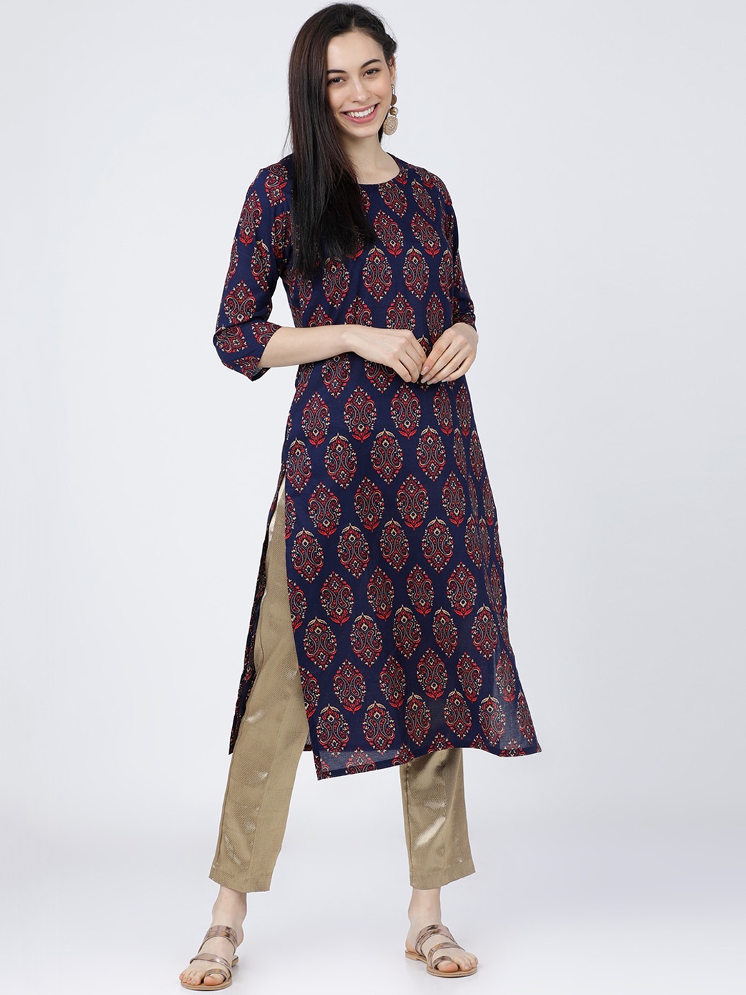 

Vishudh Women Navy Blue & Maroon Ethnic Motifs Printed Kurta