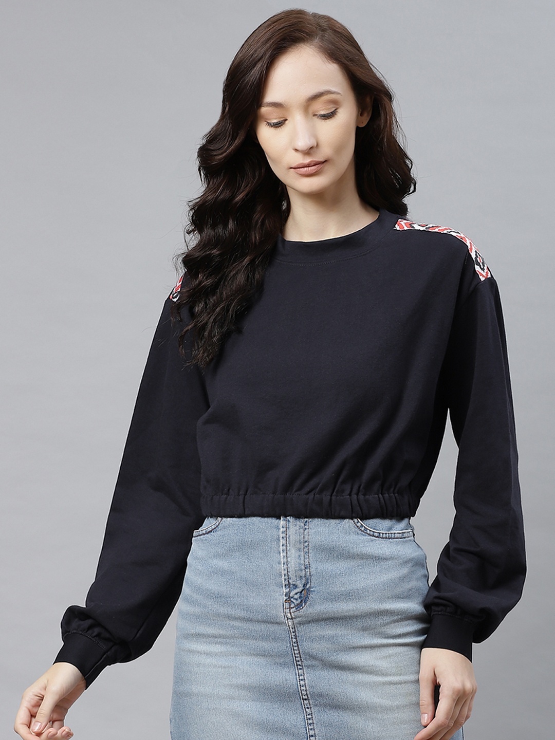 

Hubberholme Women Navy Blue Solid Sweatshirt