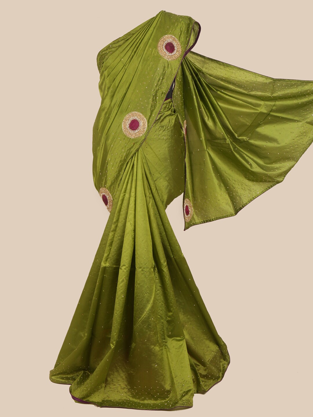 

Pothys Green Embellished Sequinned Art Silk Saree