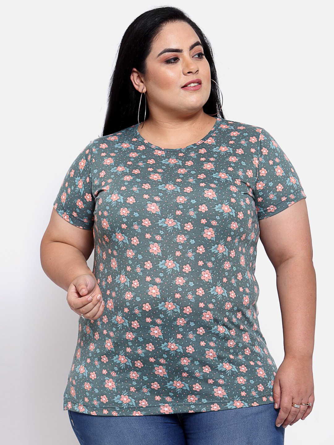 

plusS Women Green & Pink Printed T-shirt