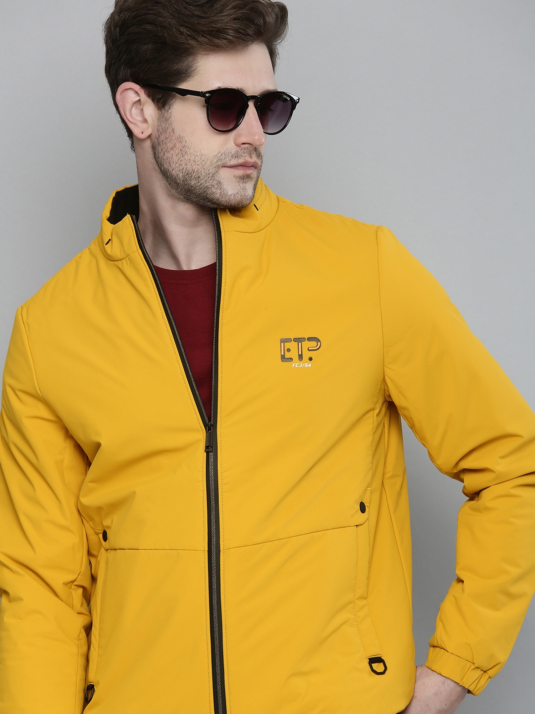 

Fort Collins Men Yellow Solid Lightweight Outdoor Sporty Jacket