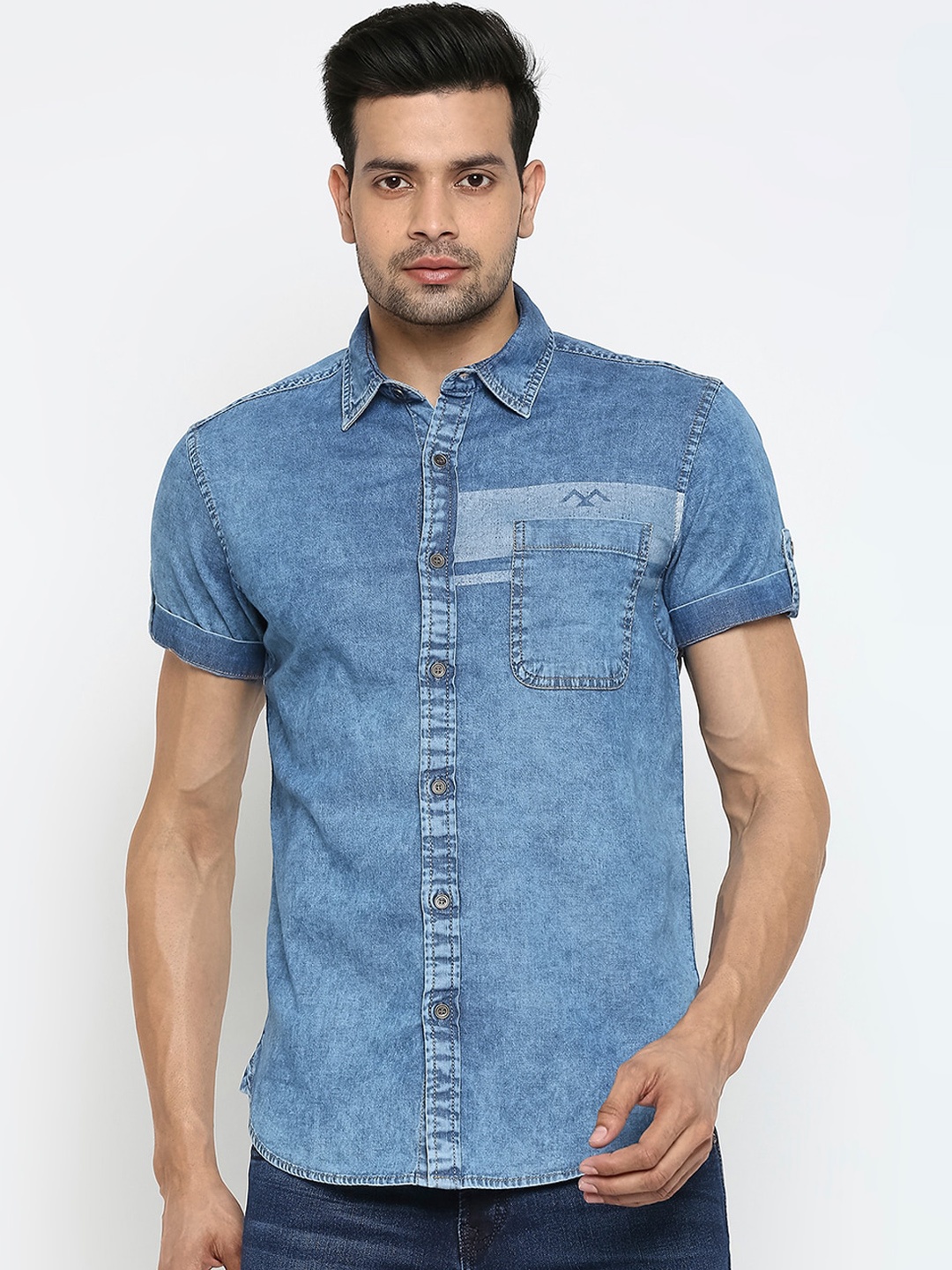 

Mufti Men Blue Slim Fit Faded Denim Casual Shirt