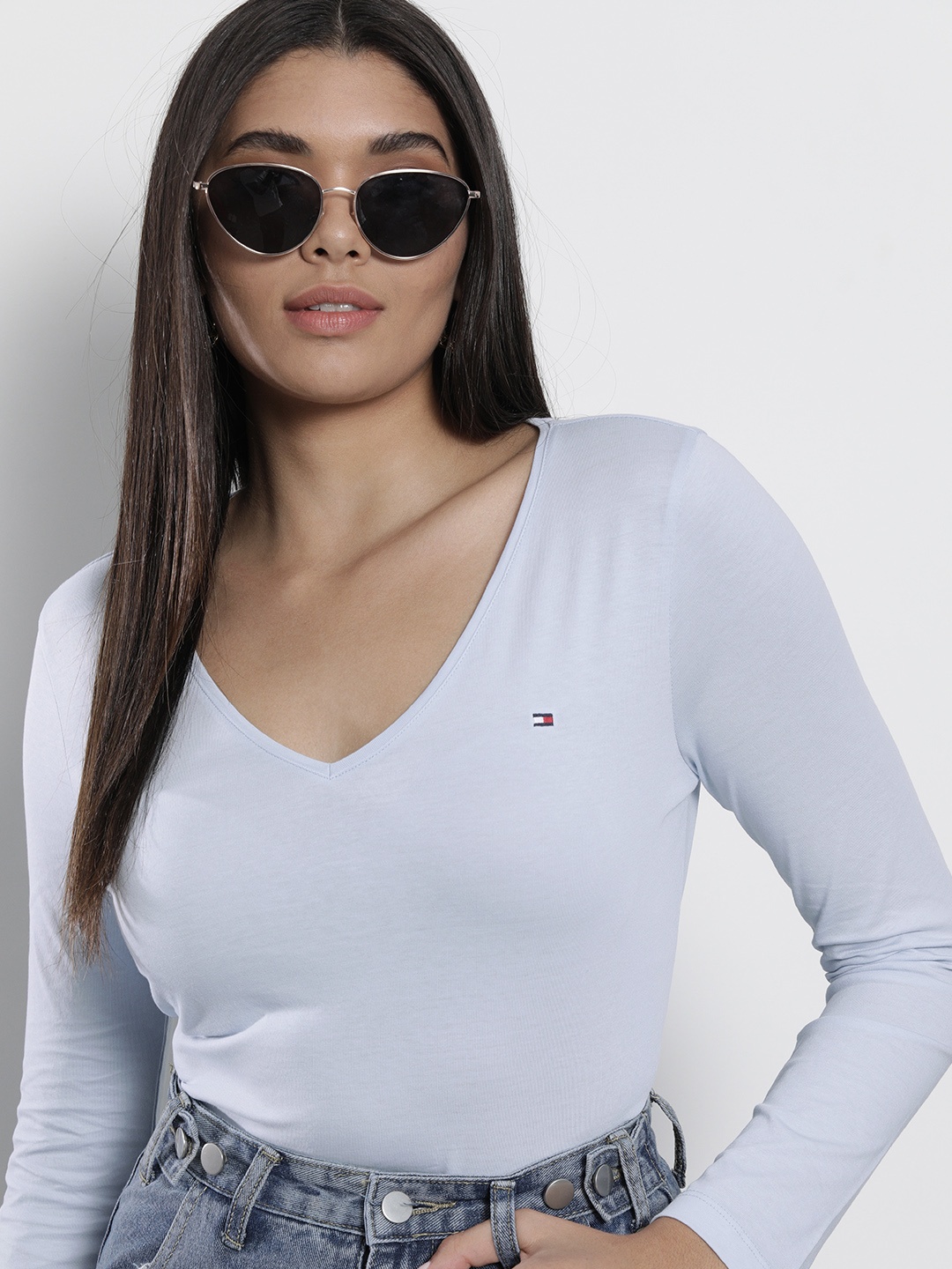 

Tommy Hilfiger Women Blue Solid Pure Cotton V-Neck T-shirt