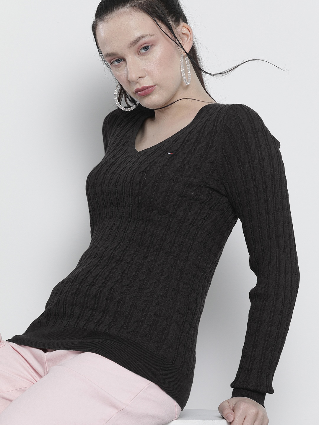 

Tommy Hilfiger Women Black Self Design Pullover Sweater