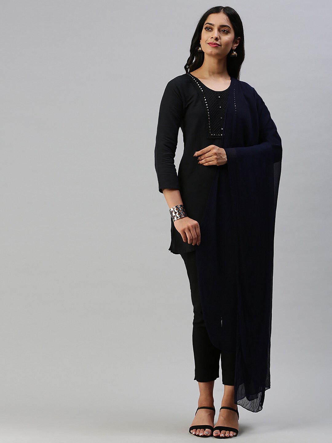 

Soch Navy Blue Dupatta